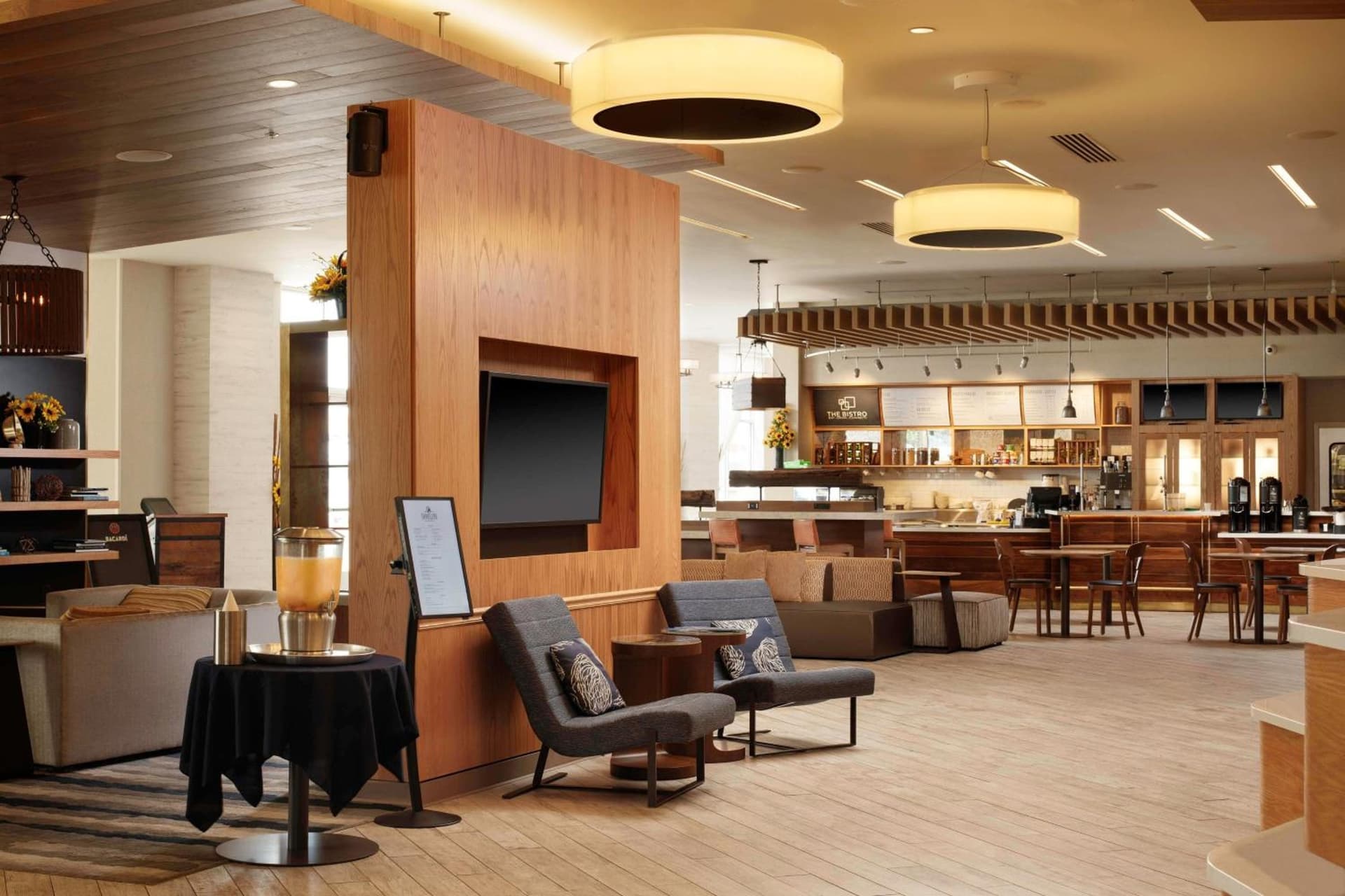 Courtyard by Marriott Erie Bayfront gallery photo in Erie, PA — image 53