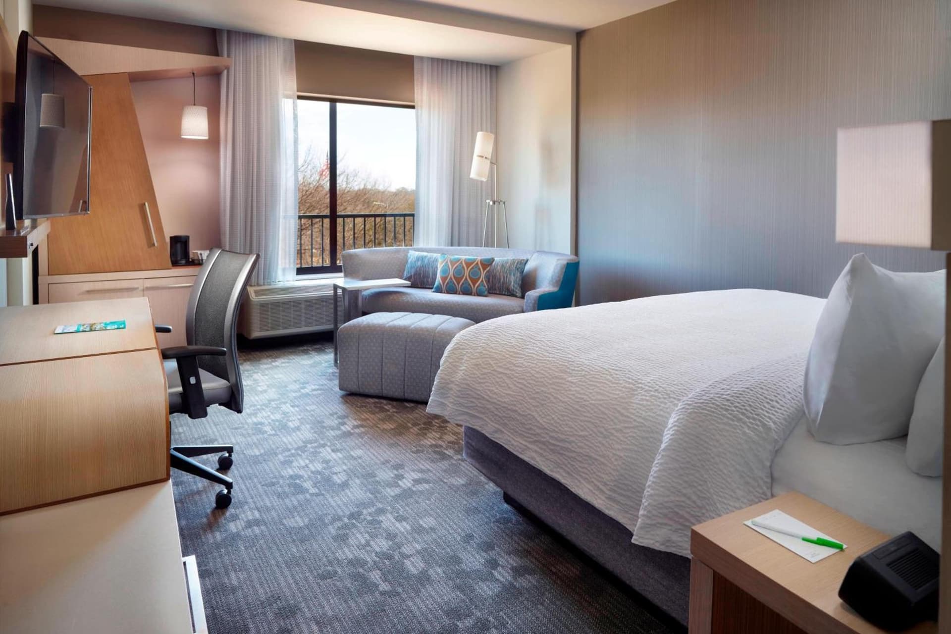 Courtyard by Marriott LaGrange gallery photo in LaGrange, GA — image 11