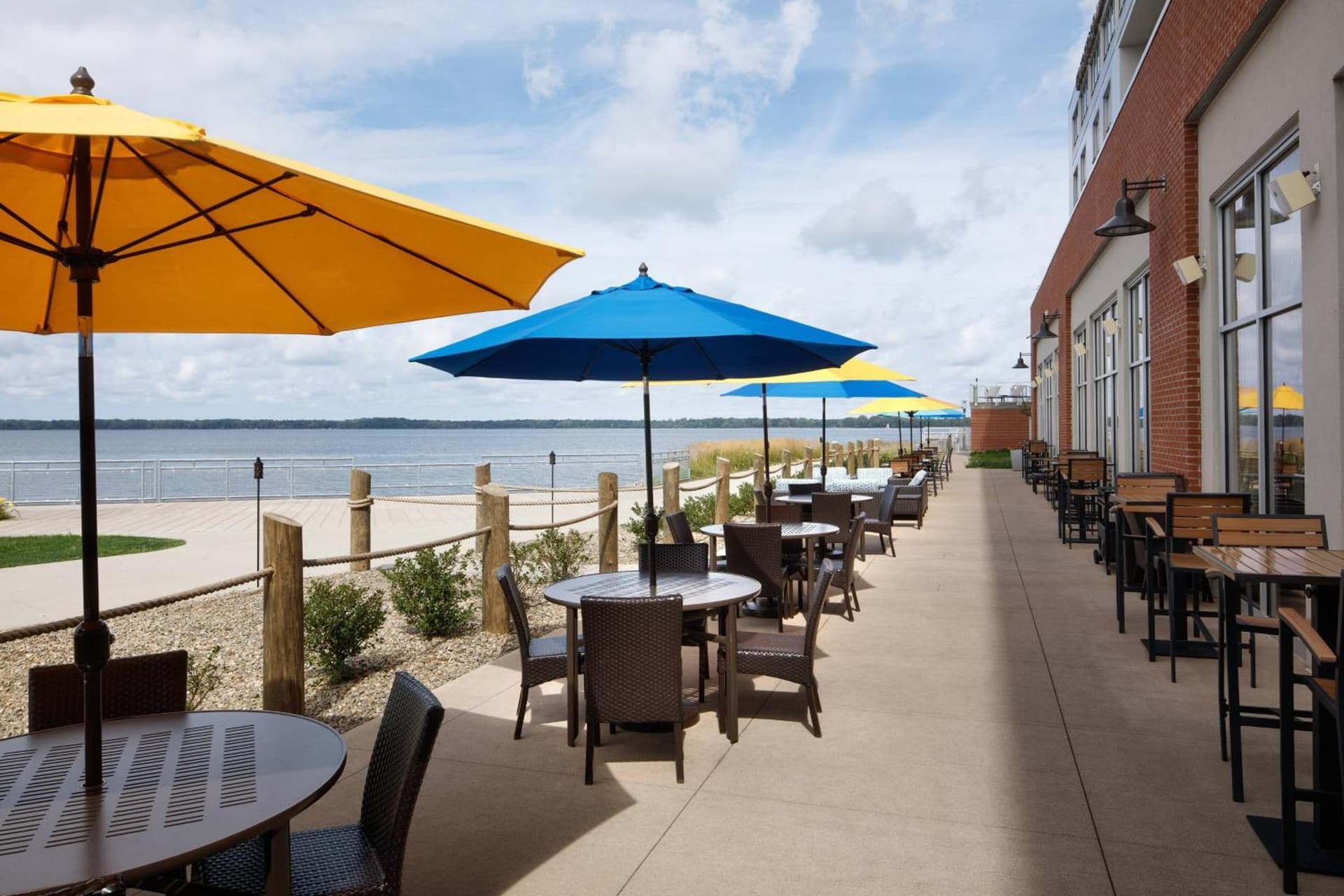 Courtyard by Marriott Erie Bayfront gallery photo in Erie, PA — image 57