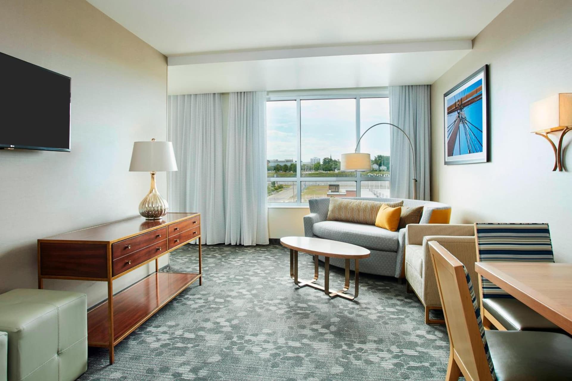 Courtyard by Marriott Erie Bayfront gallery photo in Erie, PA — image 14