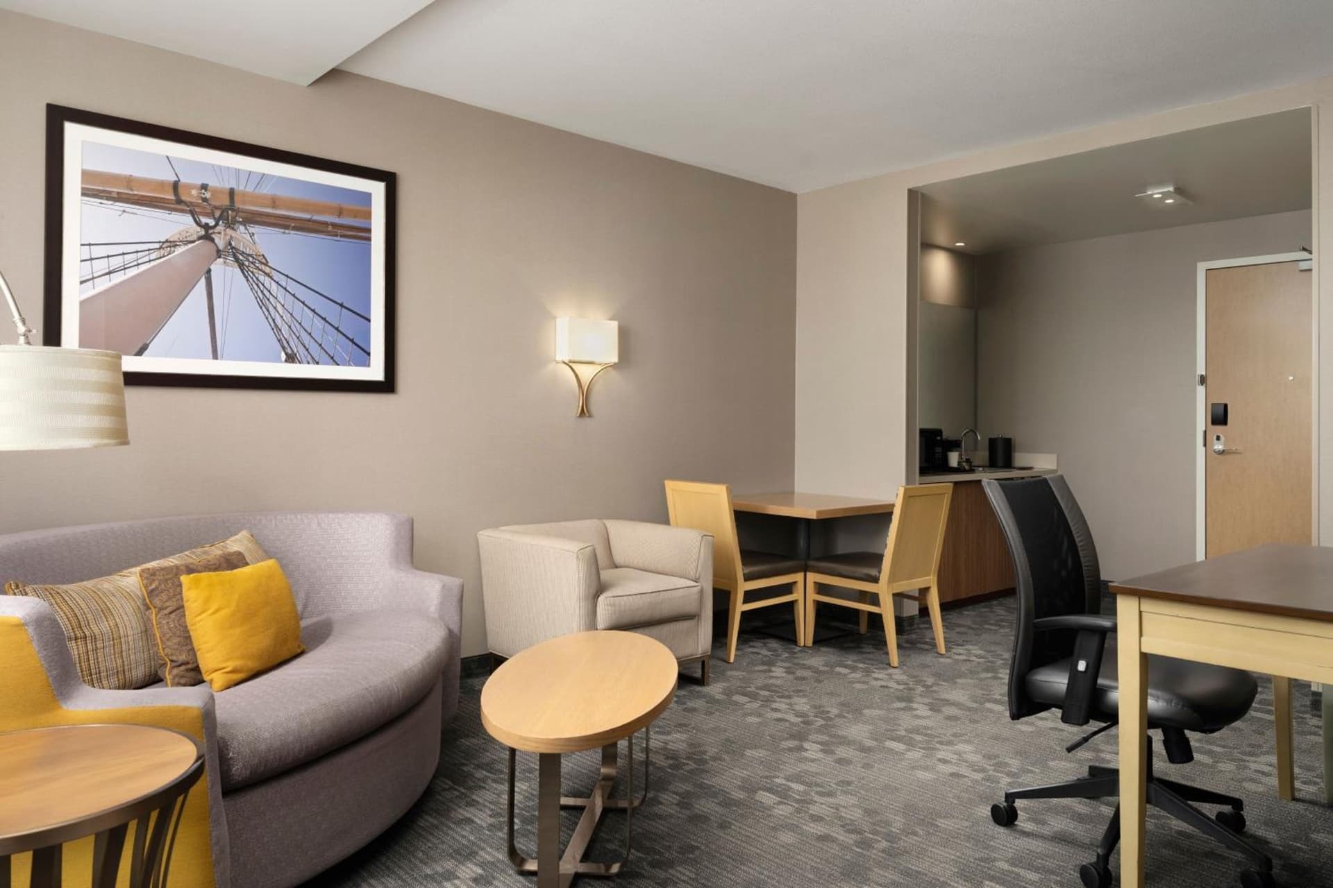 Courtyard by Marriott Erie Bayfront gallery photo in Erie, PA — image 59
