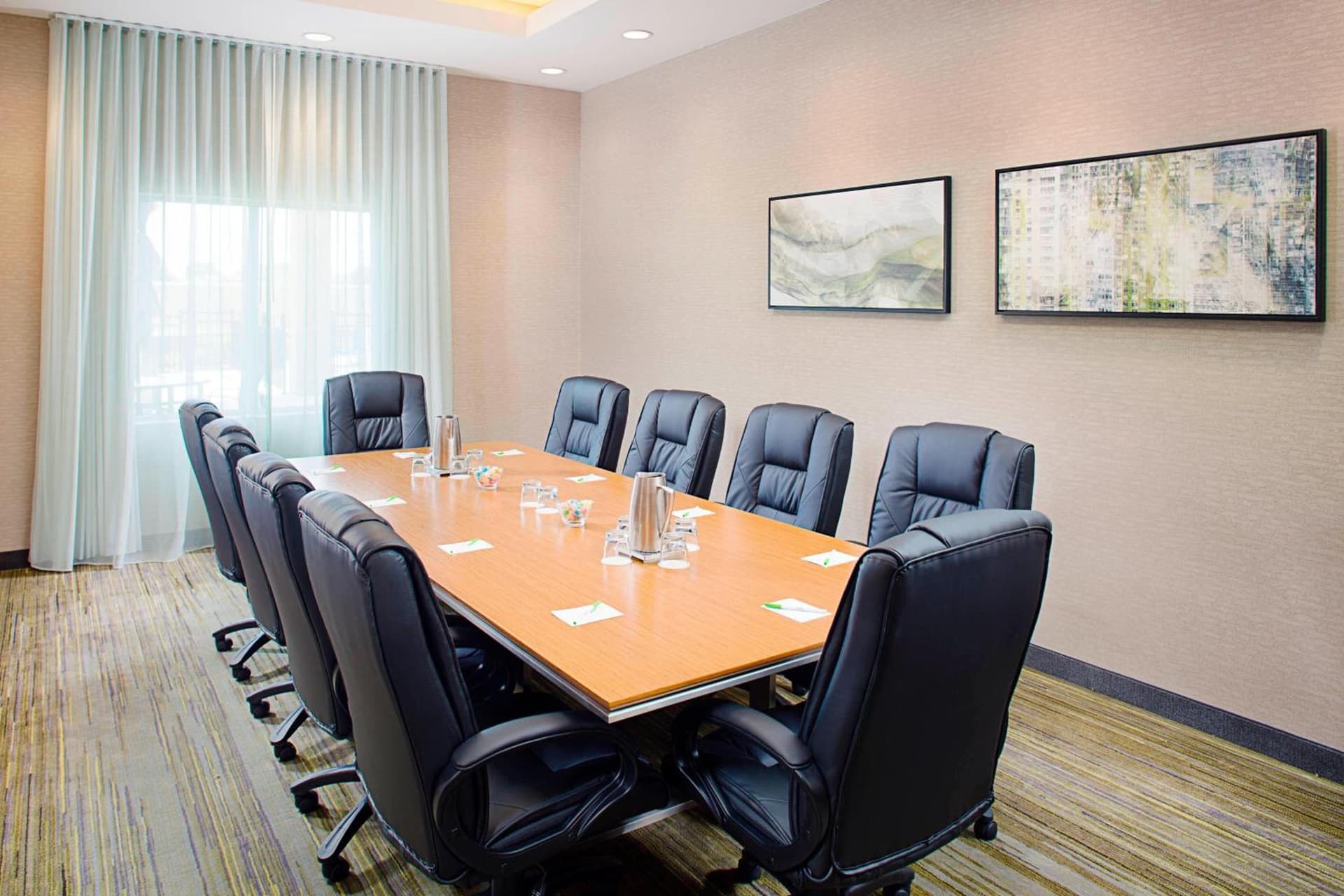 Courtyard by Marriott Dallas Carrollton and Carrollton Conference Center gallery photo in Carrollton, TX — image 5