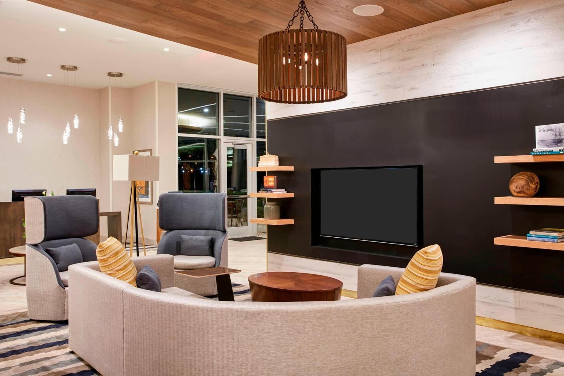 Courtyard by Marriott Erie Bayfront gallery photo in Erie, PA — image 19