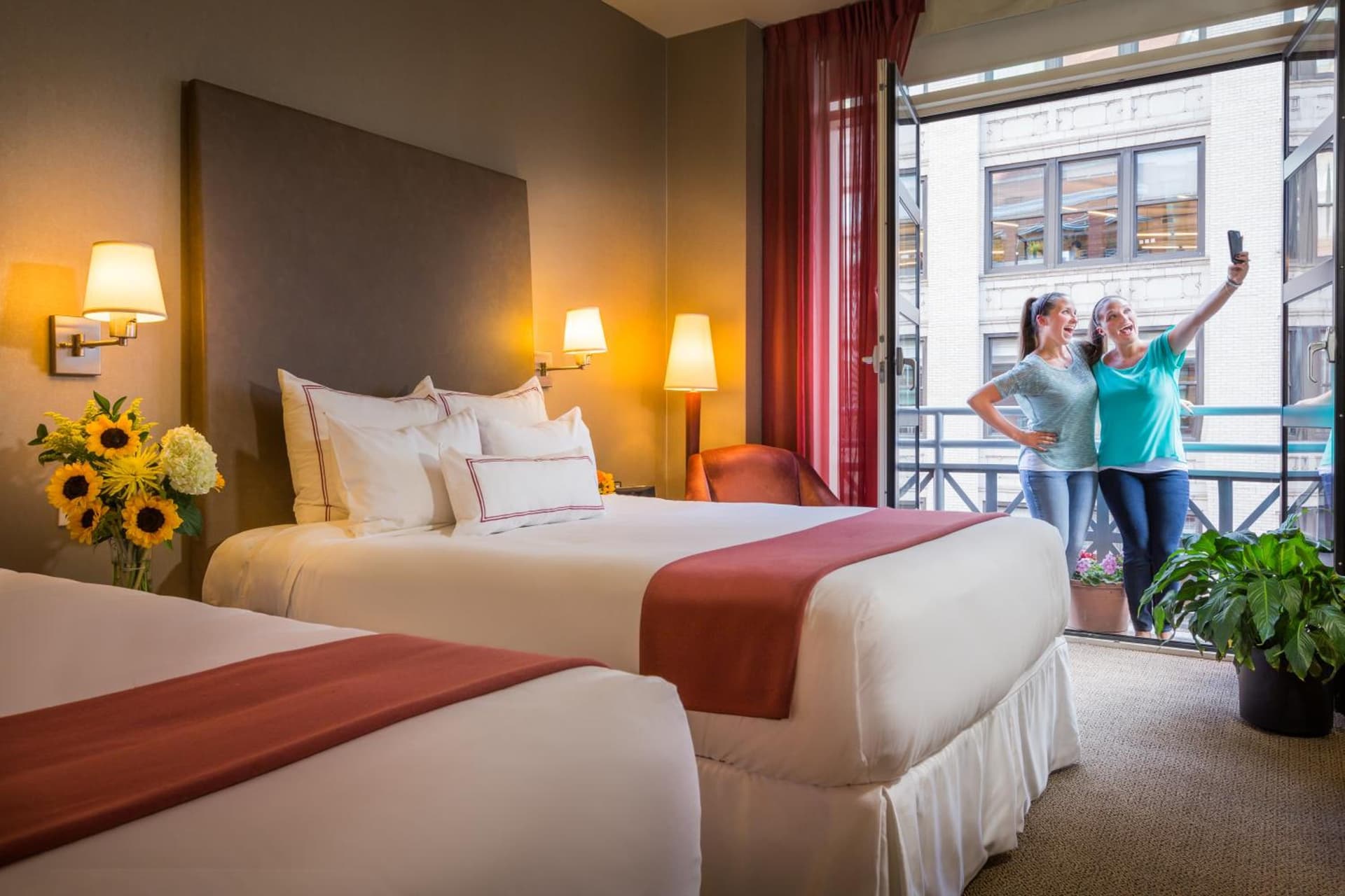 Hotel Giraffe by Library Hotel Collection gallery photo in New York, NY — image 22