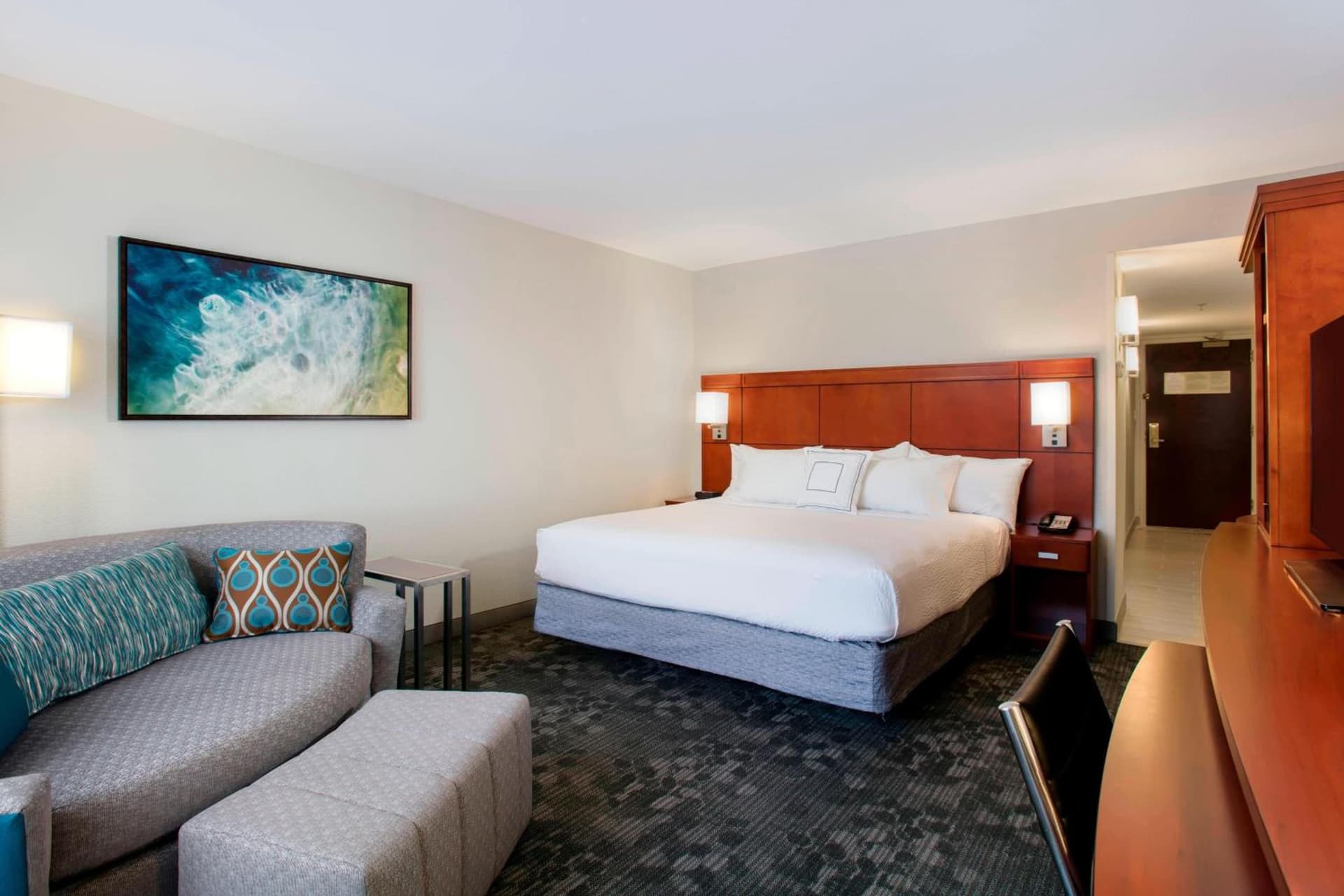 Courtyard by Marriott Myrtle Beach Barefoot Landing gallery photo in Myrtle Beach, SC — image 5