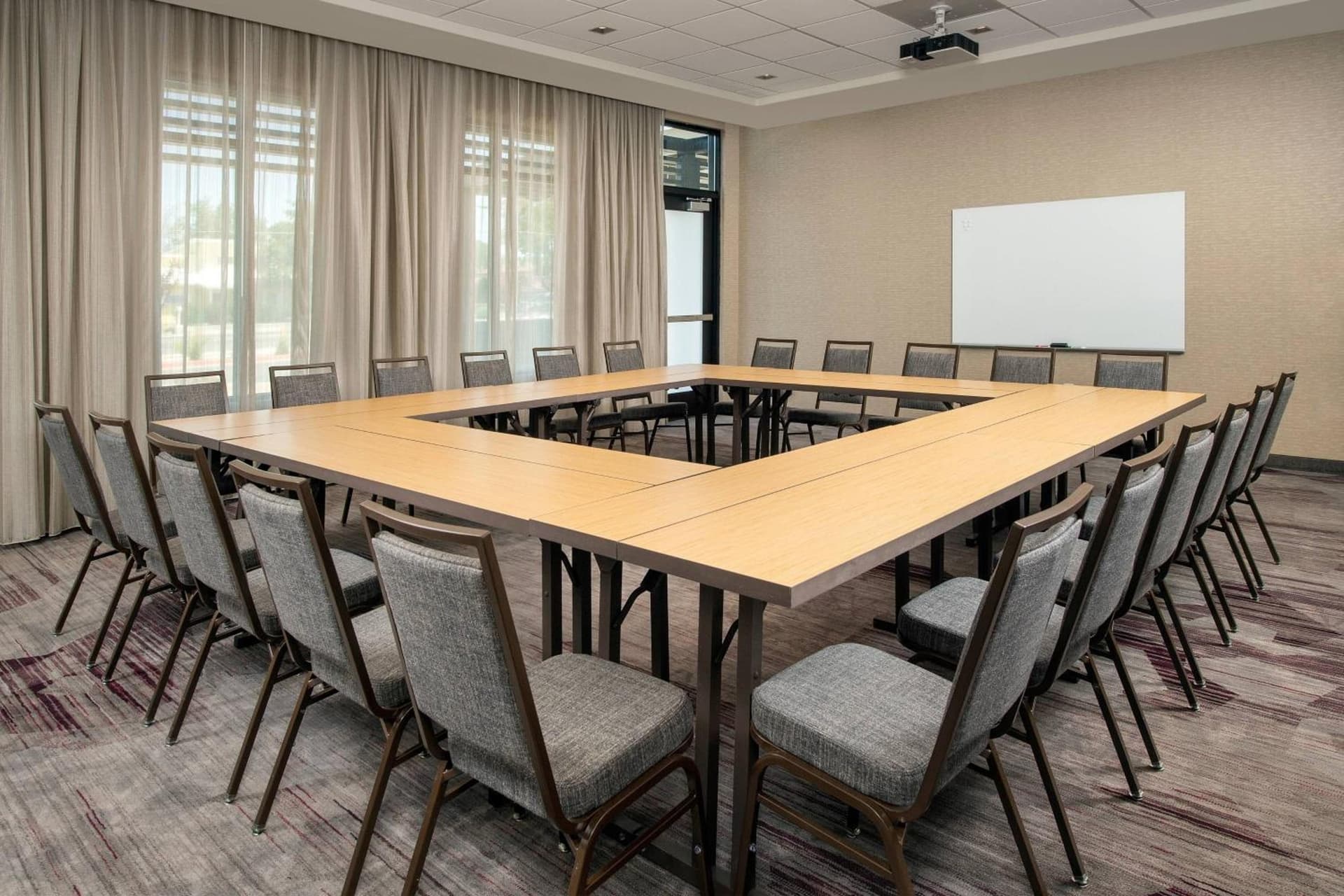 Courtyard by Marriott Las Cruces at NMSU gallery photo in Las Cruces, NM — image 22