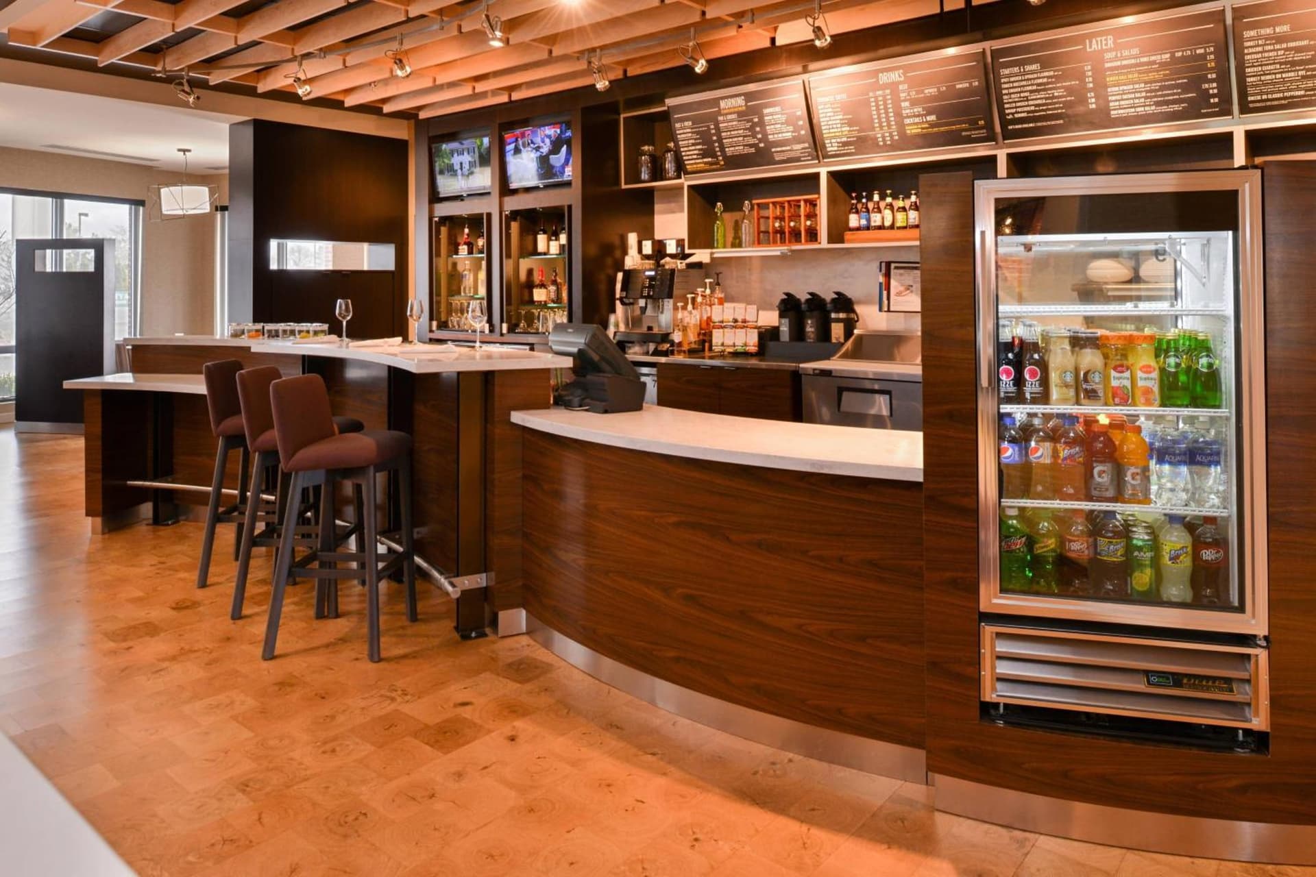 Courtyard by Marriott Toledo North interior in Toledo, OH — gallery photo 2