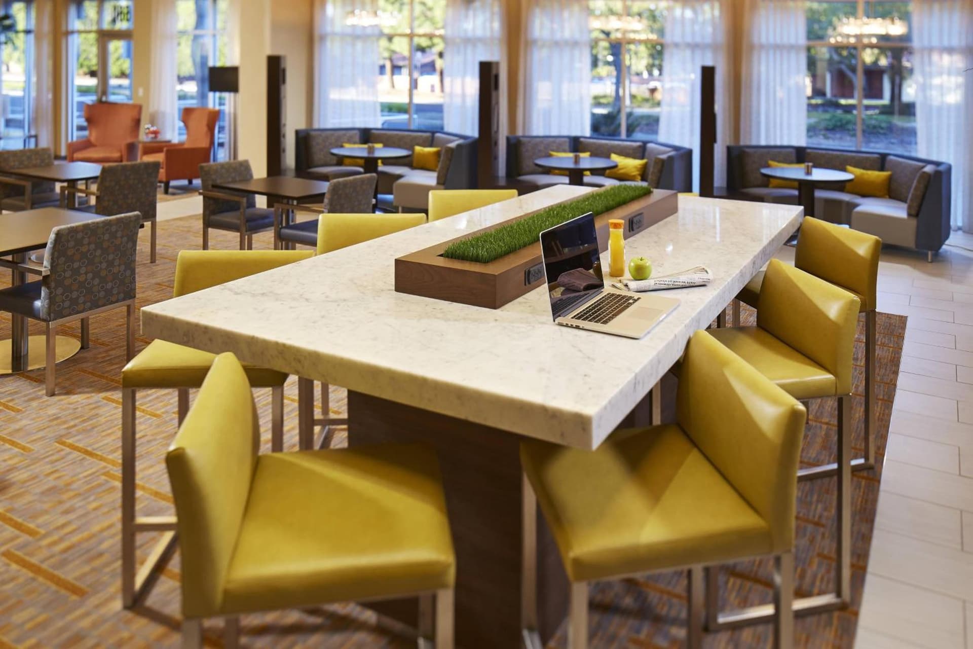 Courtyard by Marriott Sunnyvale Silicon Valley gallery photo in Sunnyvale, CA — image 11