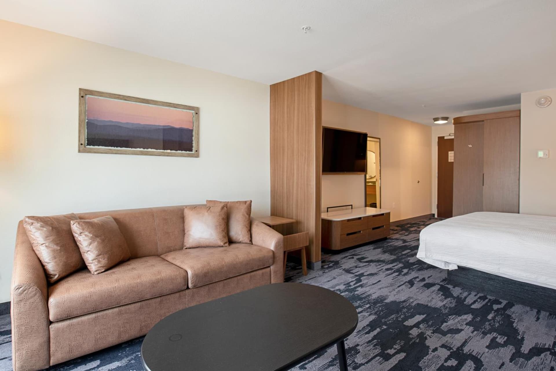 Fairfield Inn & Suites By Marriott Duluth Waterfront gallery photo in Duluth, MN — image 13