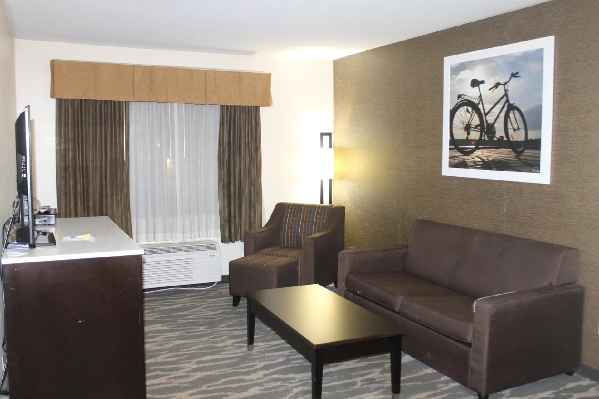 Days Inn by Wyndham Budd Lake gallery photo in Budd Lake, NJ — image 34