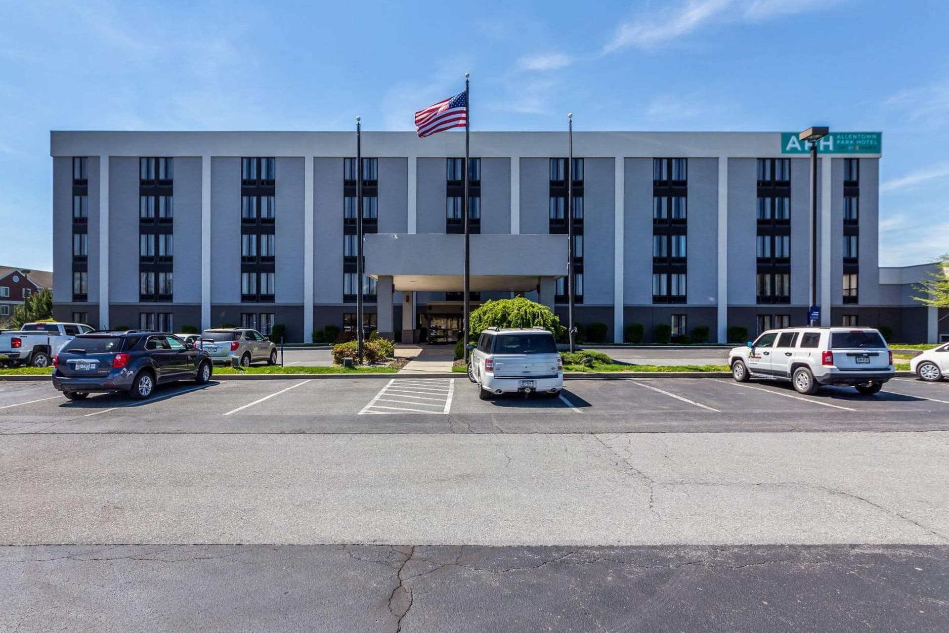 Allentown Park Hotel by The Red Collection gallery photo in Allentown, PA — image 100
