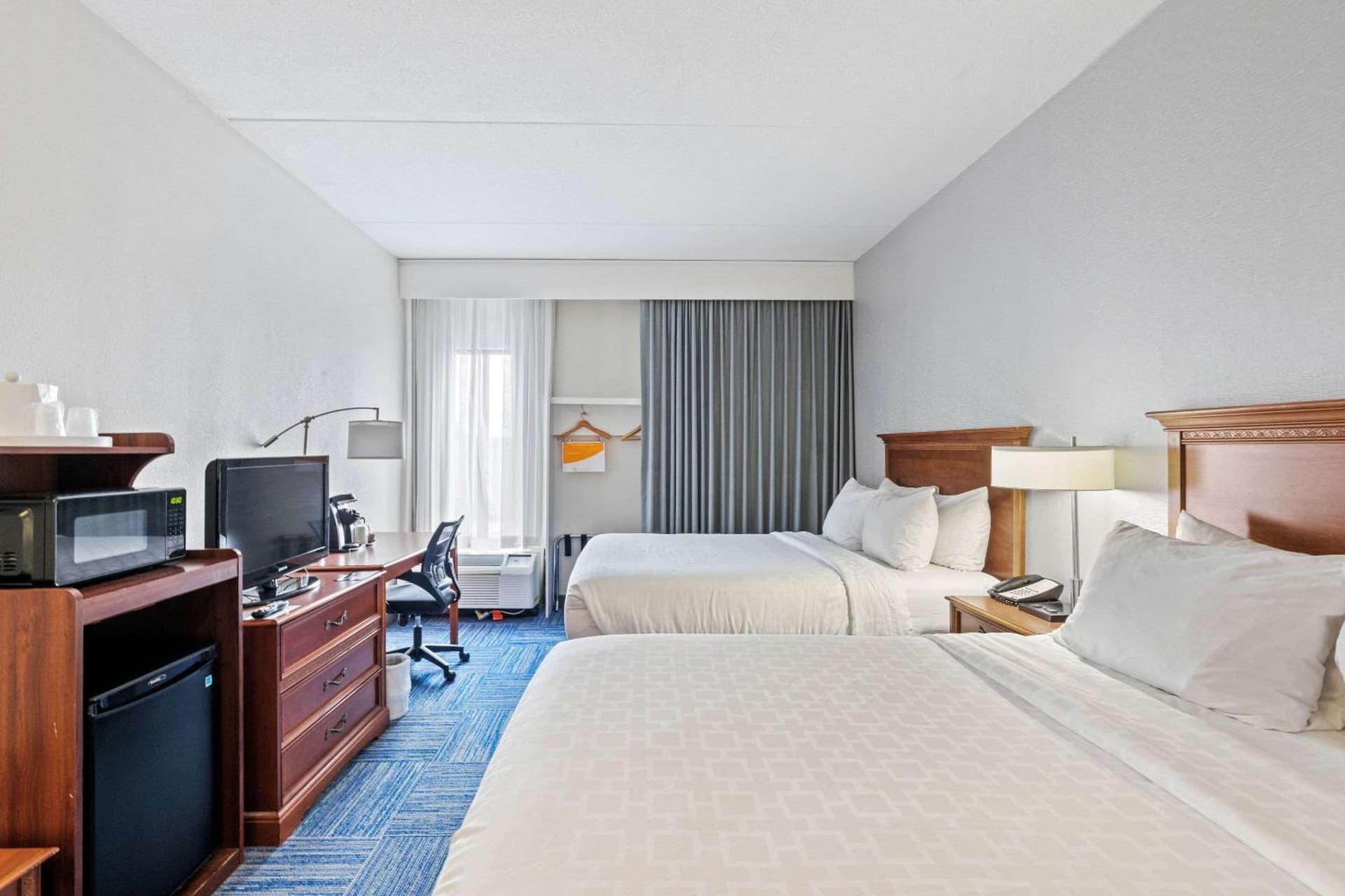 Allentown Park Hotel by The Red Collection gallery photo in Allentown, PA — image 60