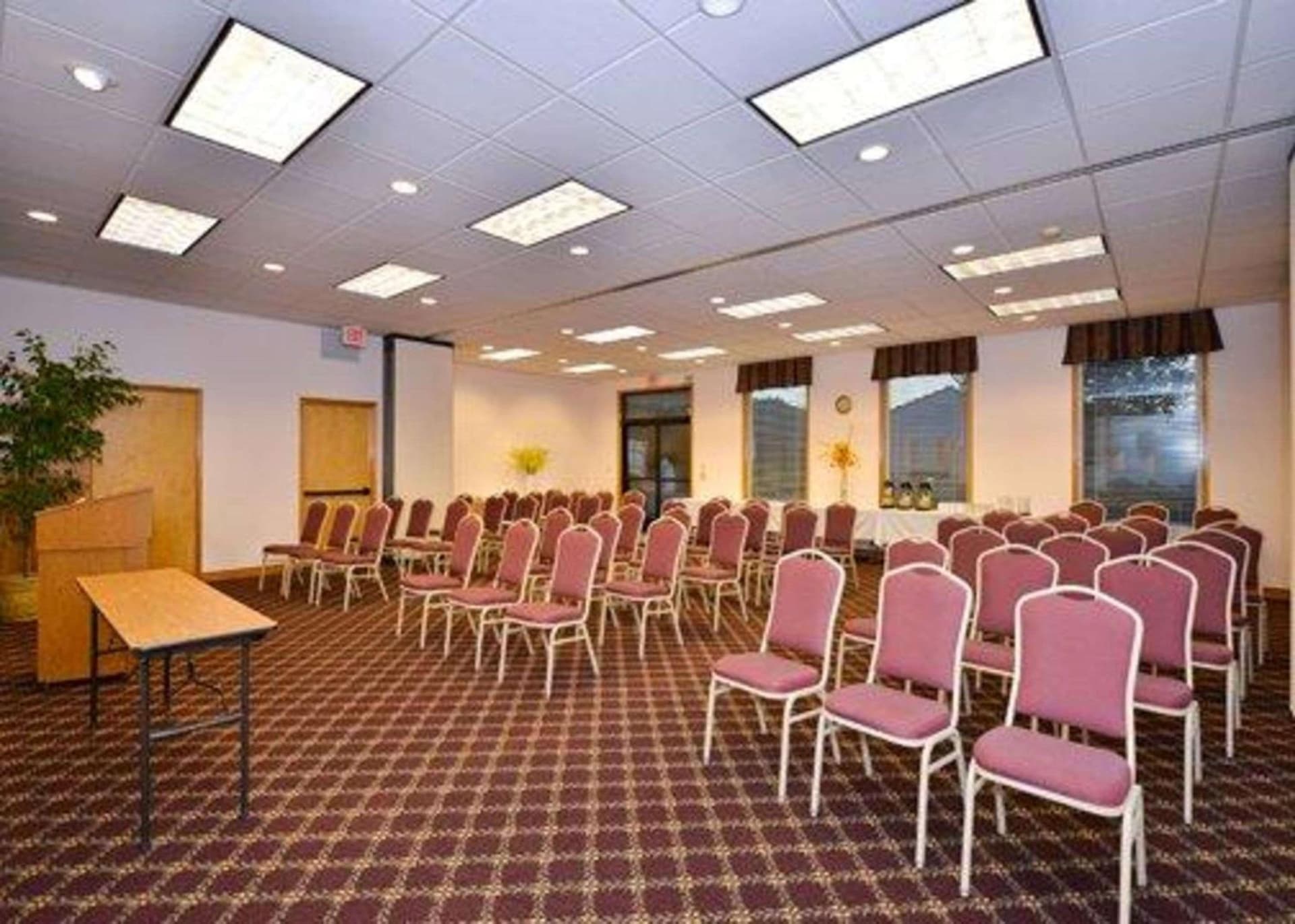 Quality Inn & Suites Vancouver - Hazel Dell gallery photo in Vancouver, WA — image 53