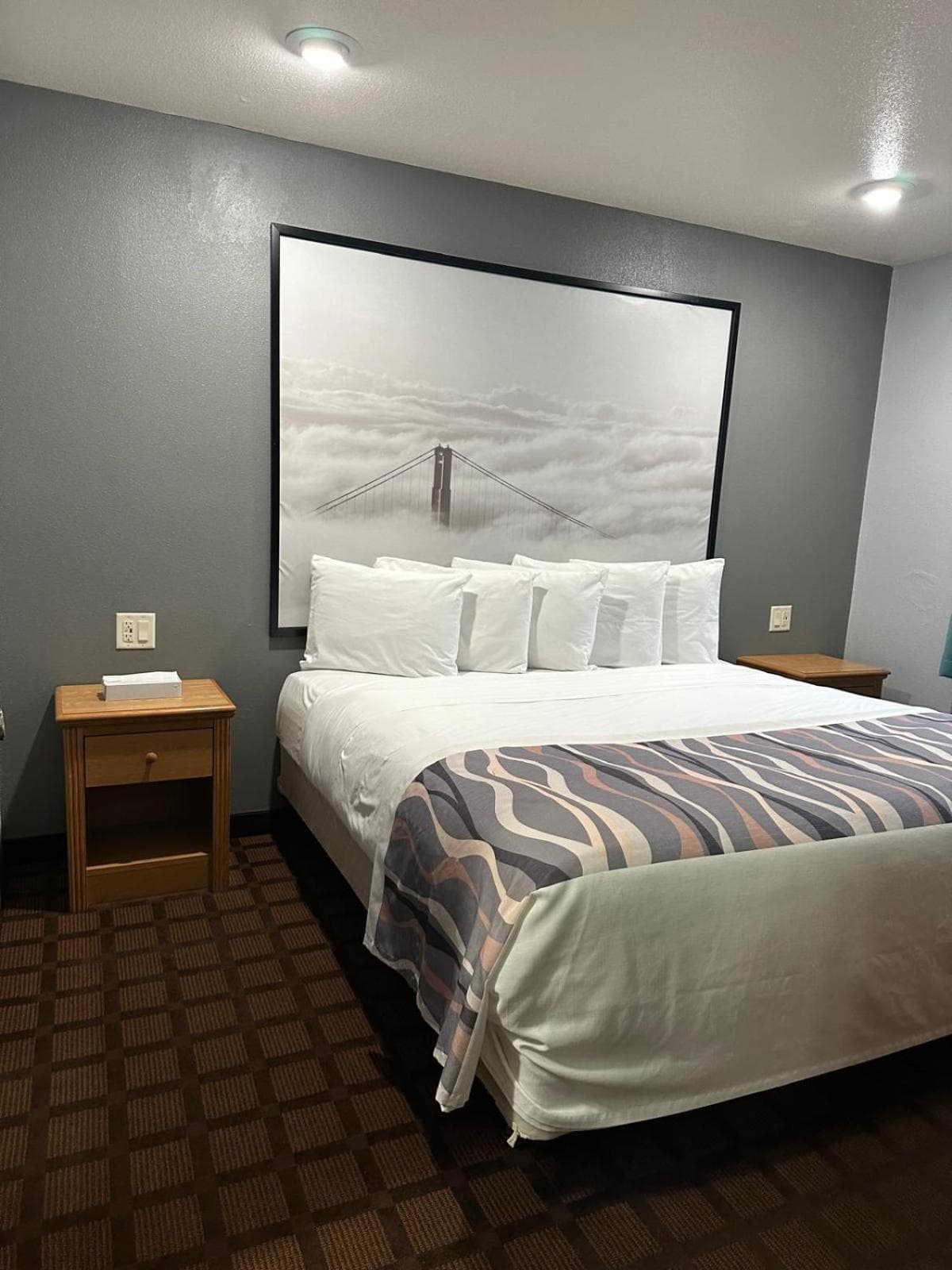 Valued Stay Sun Prairie interior in Sun Prairie, WI — gallery photo 2