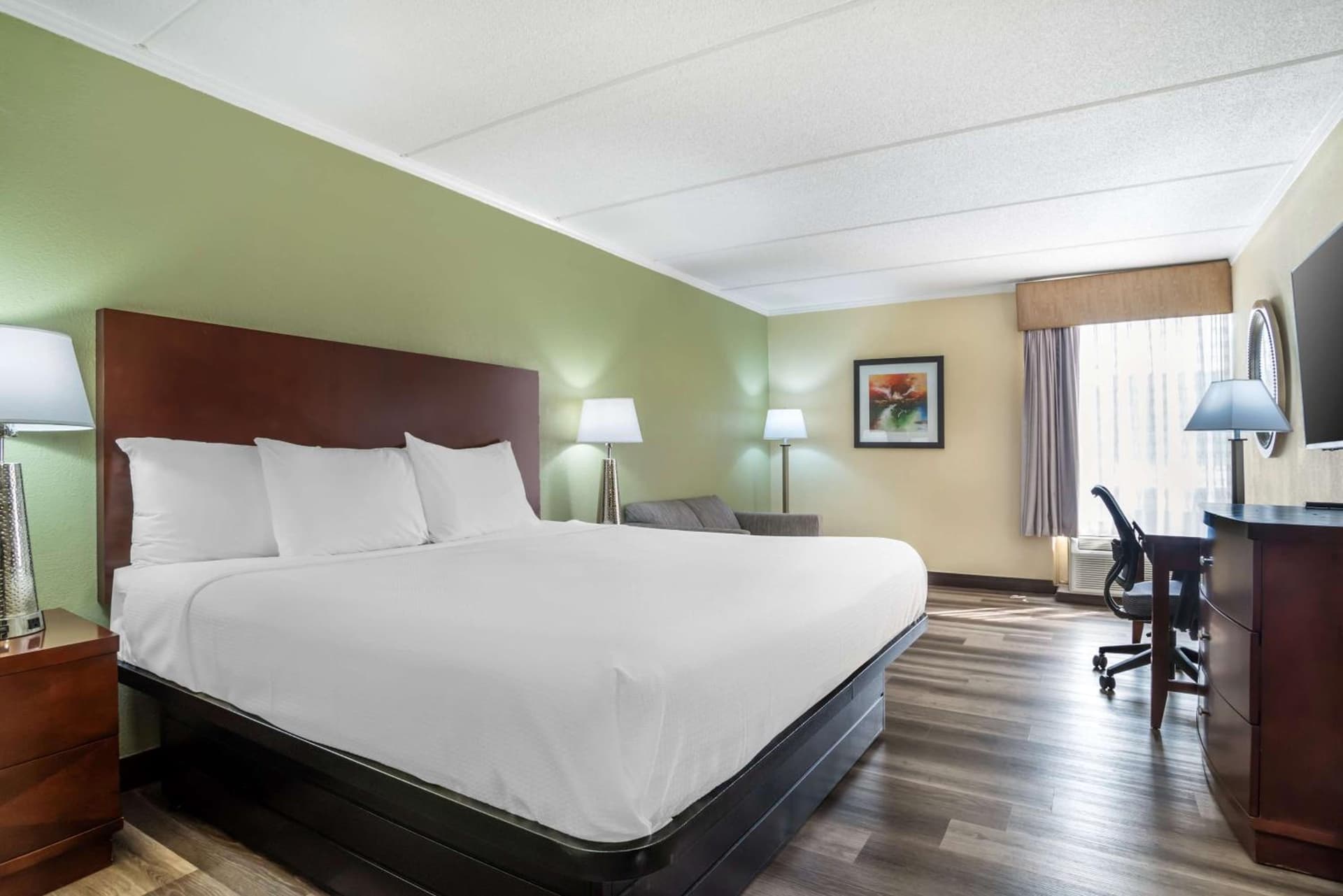 Best Western Charlotte-Gastonia property views in Gastonia, NC — gallery photo 3
