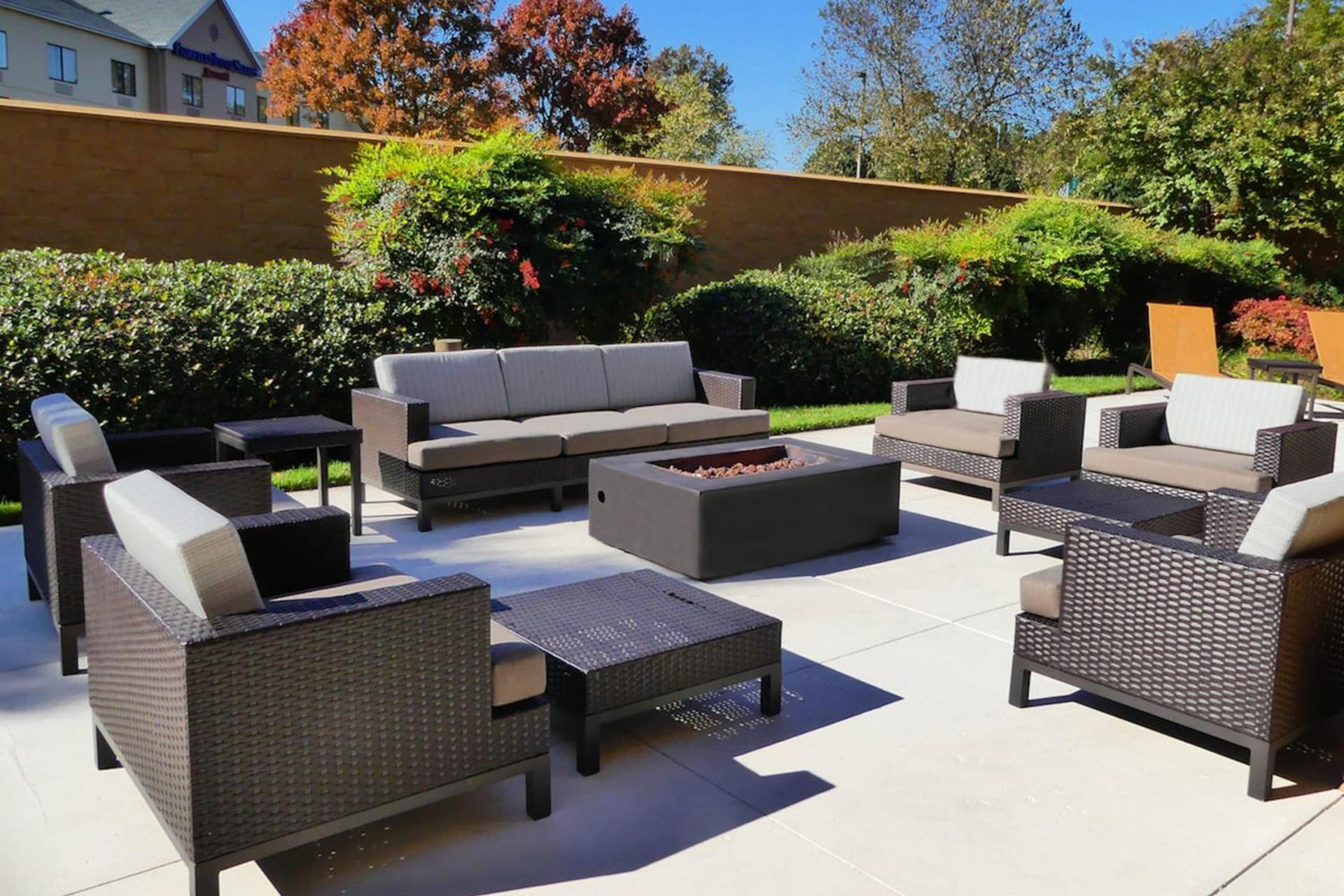 Courtyard Chesapeake Greenbrier property views in Chesapeake, VA — gallery photo 3