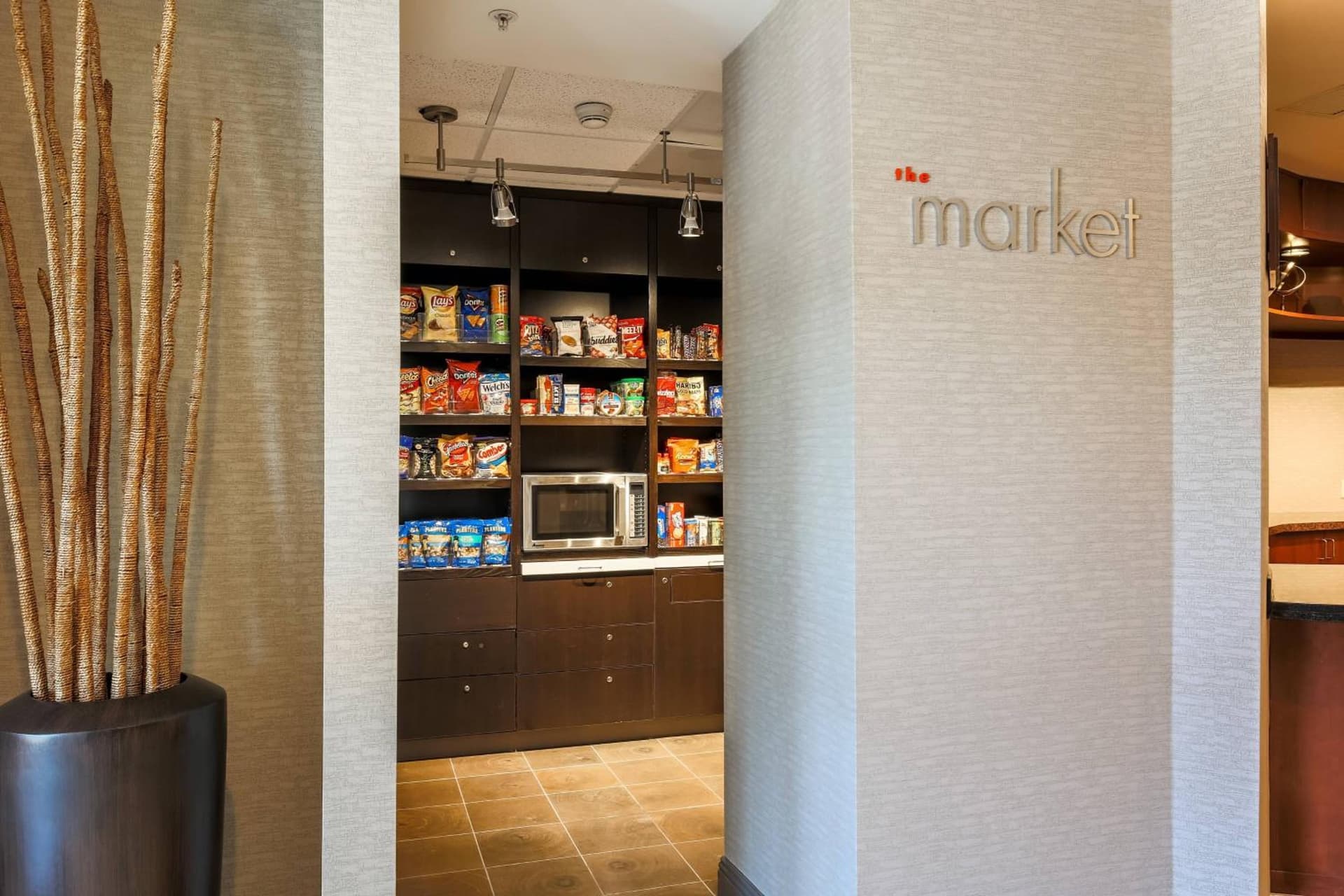 Courtyard by Marriott Roseville Galleria Mall/Creekside Ridge Drive gallery photo in Roseville, CA — image 65