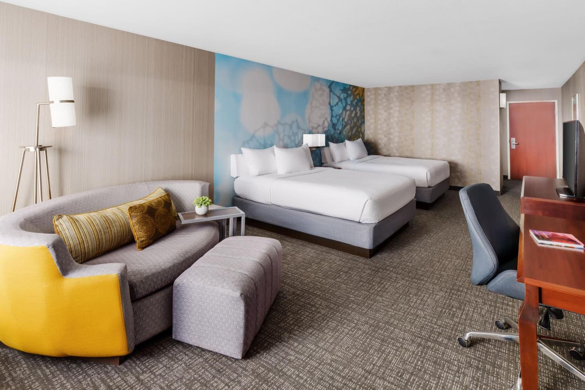 Courtyard by Marriott Roseville Galleria Mall/Creekside Ridge Drive gallery photo in Roseville, CA — image 53