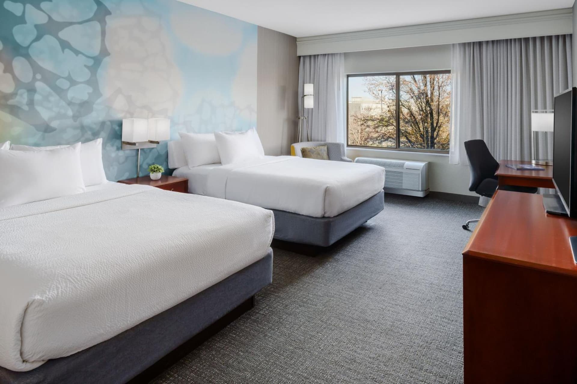 Courtyard by Marriott Roseville Galleria Mall/Creekside Ridge Drive gallery photo in Roseville, CA — image 67