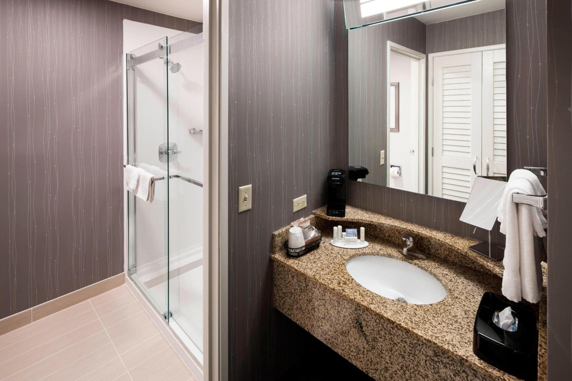 Courtyard by Marriott Pensacola gallery photo in Pensacola, FL — image 21