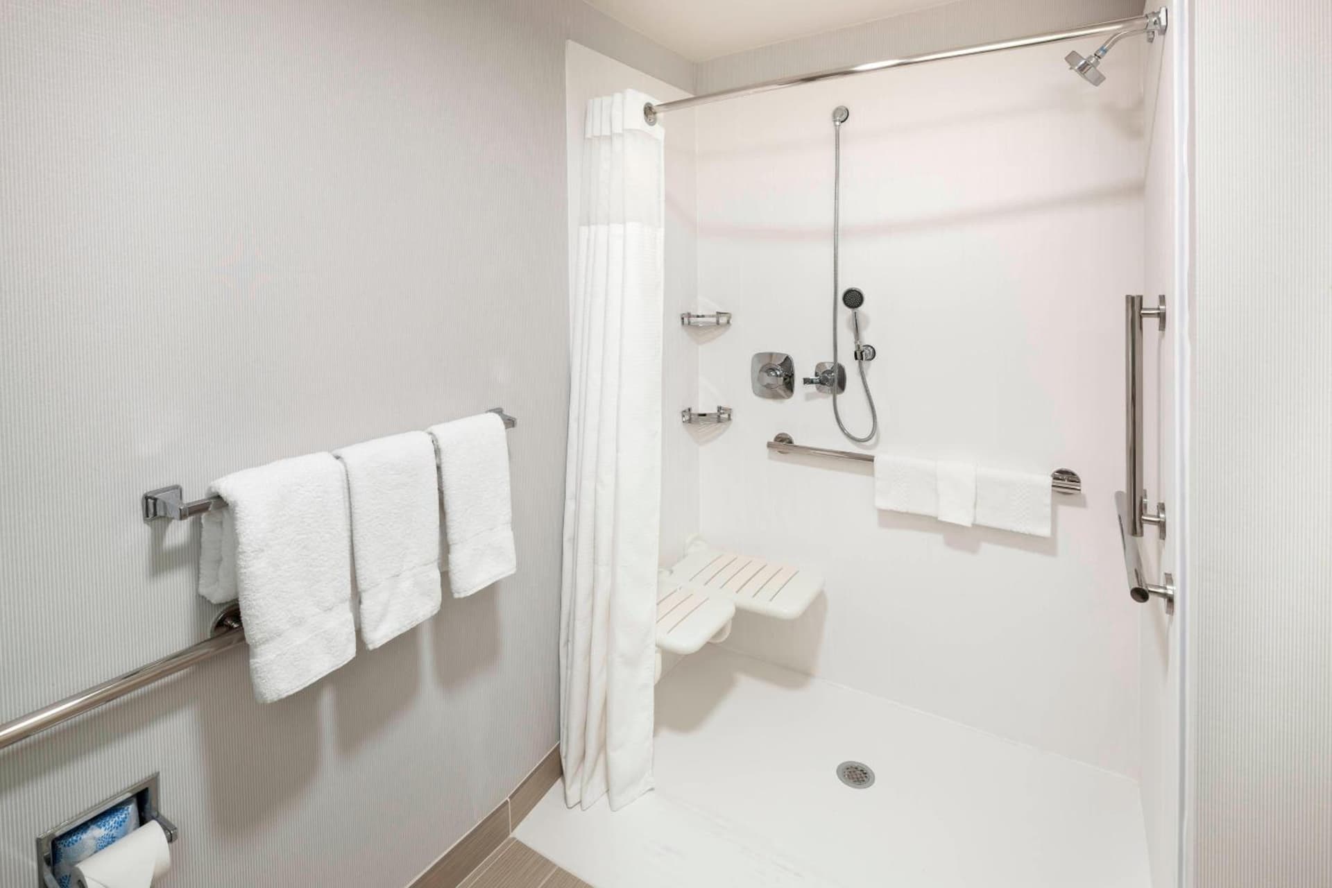 Courtyard by Marriott Pensacola gallery photo in Pensacola, FL — image 25