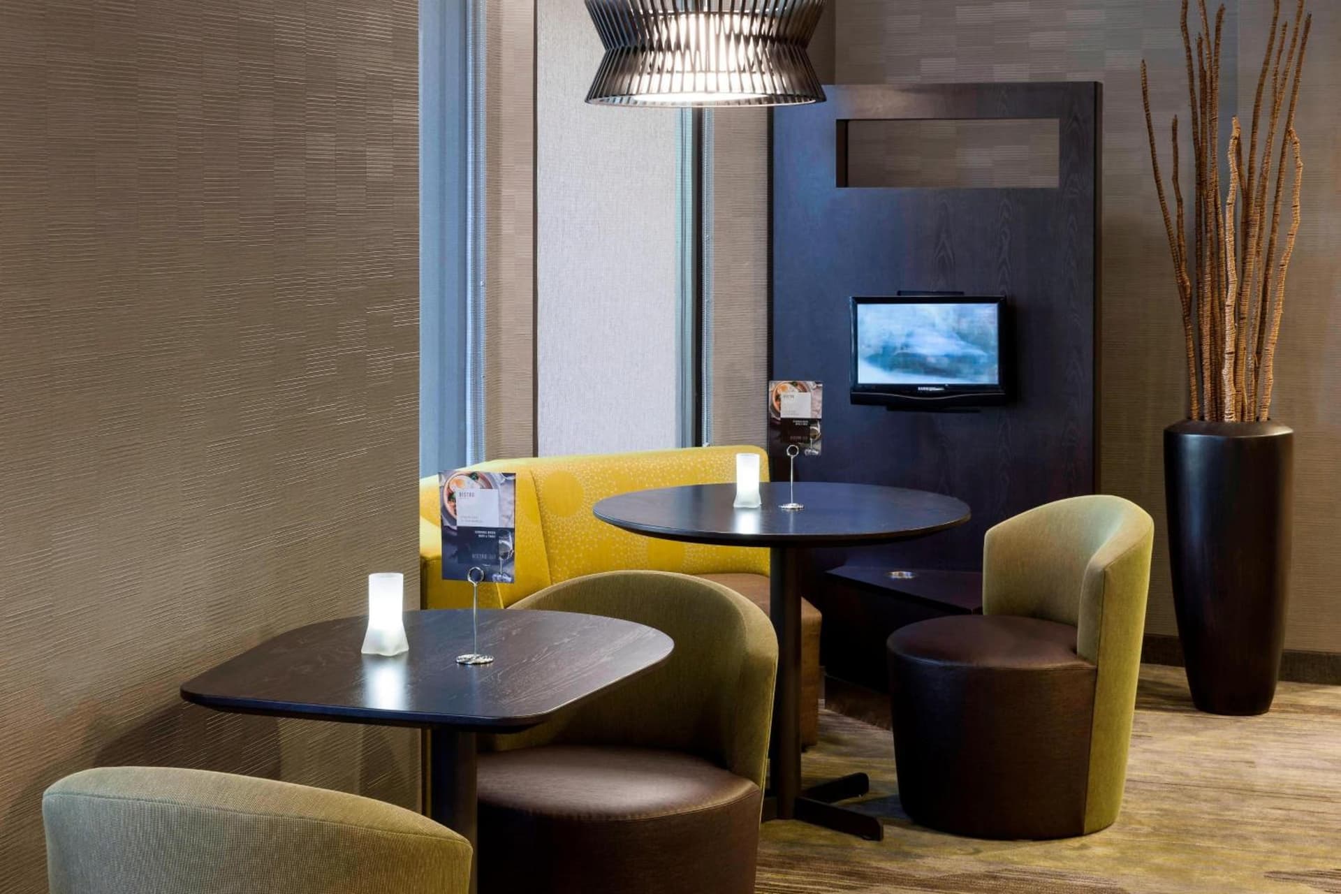 Courtyard by Marriott Pensacola gallery photo in Pensacola, FL — image 33