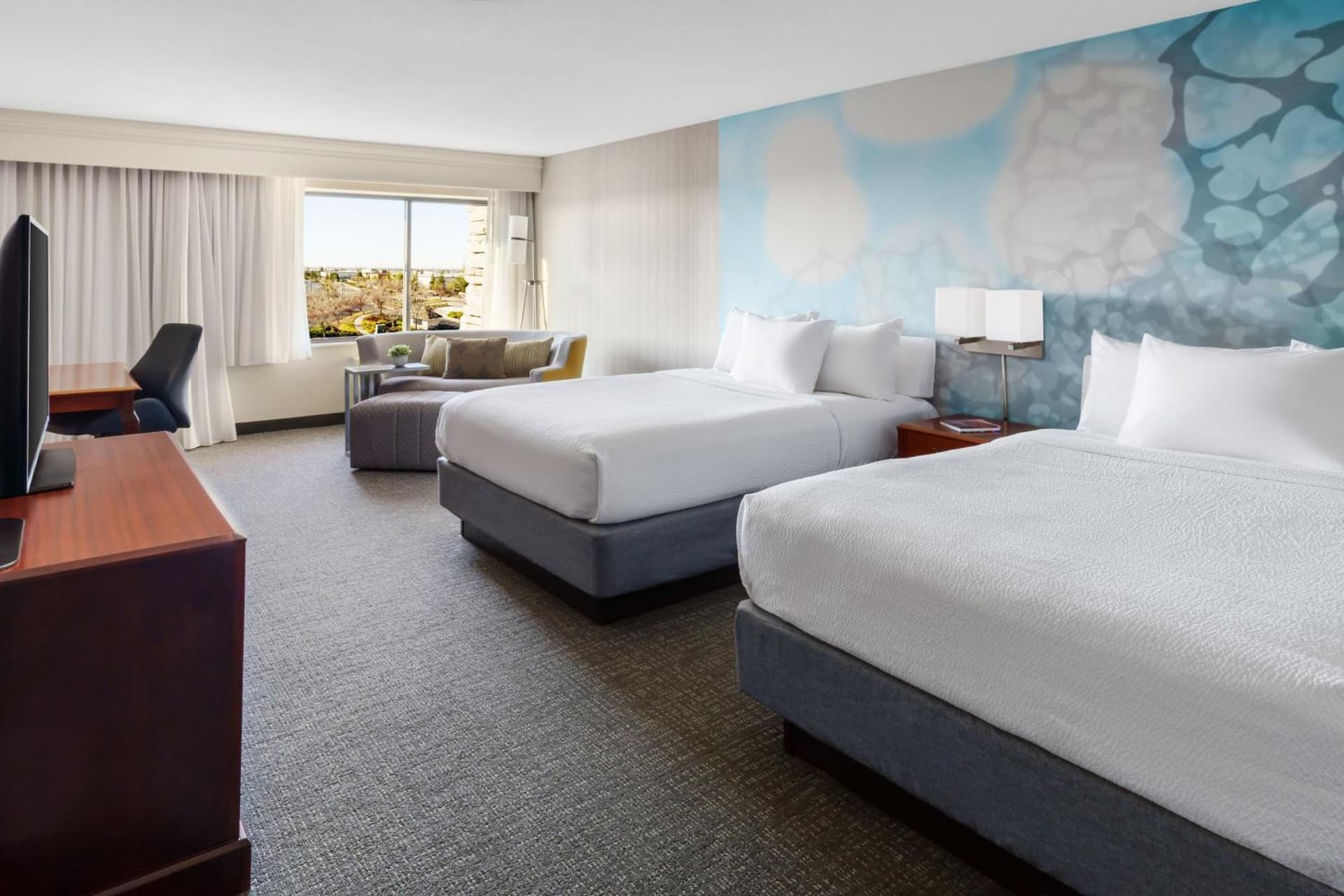 Courtyard by Marriott Roseville Galleria Mall/Creekside Ridge Drive gallery photo in Roseville, CA — image 8