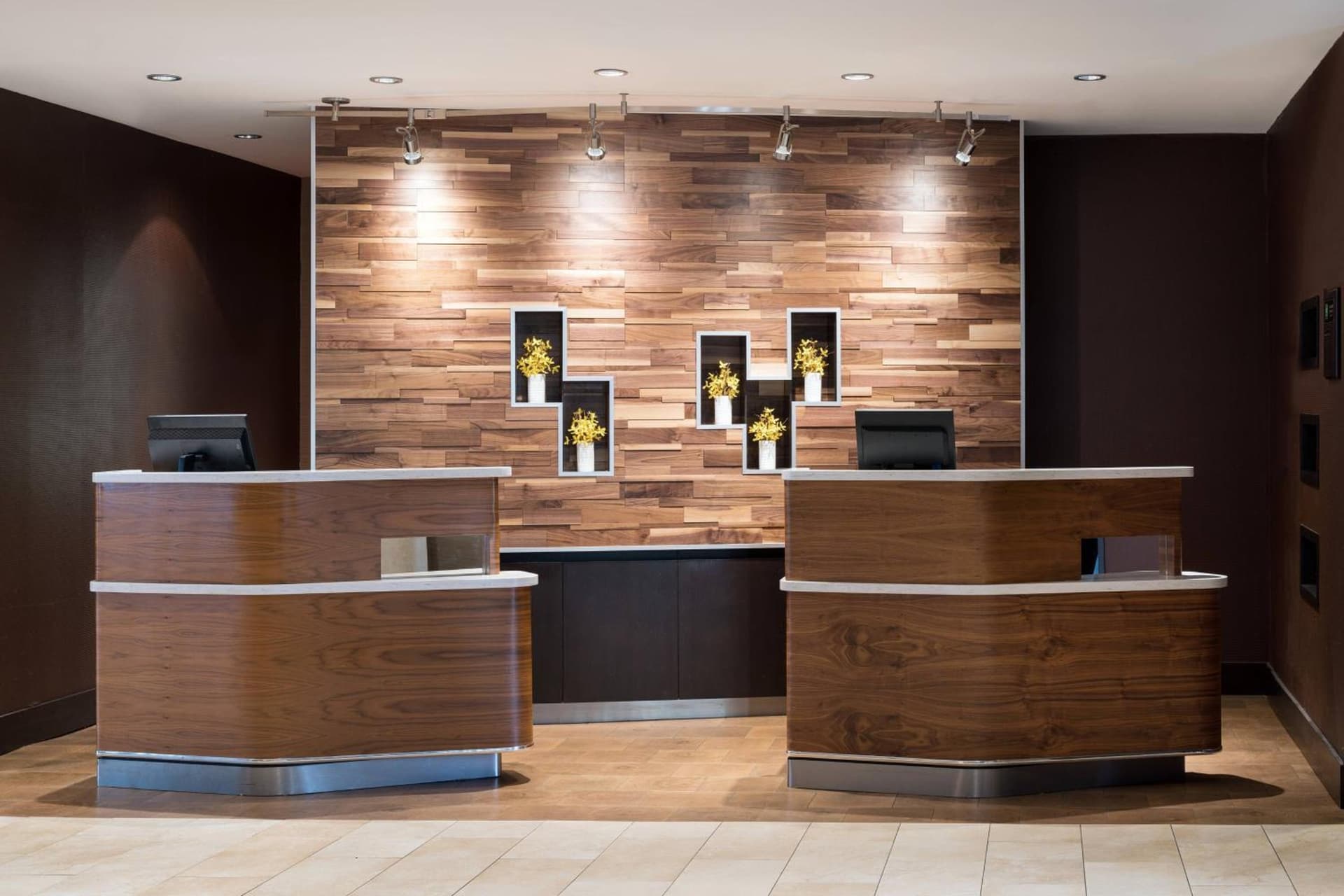 Courtyard by Marriott Glenwood Springs property views in Glenwood Springs, CO — gallery photo 3