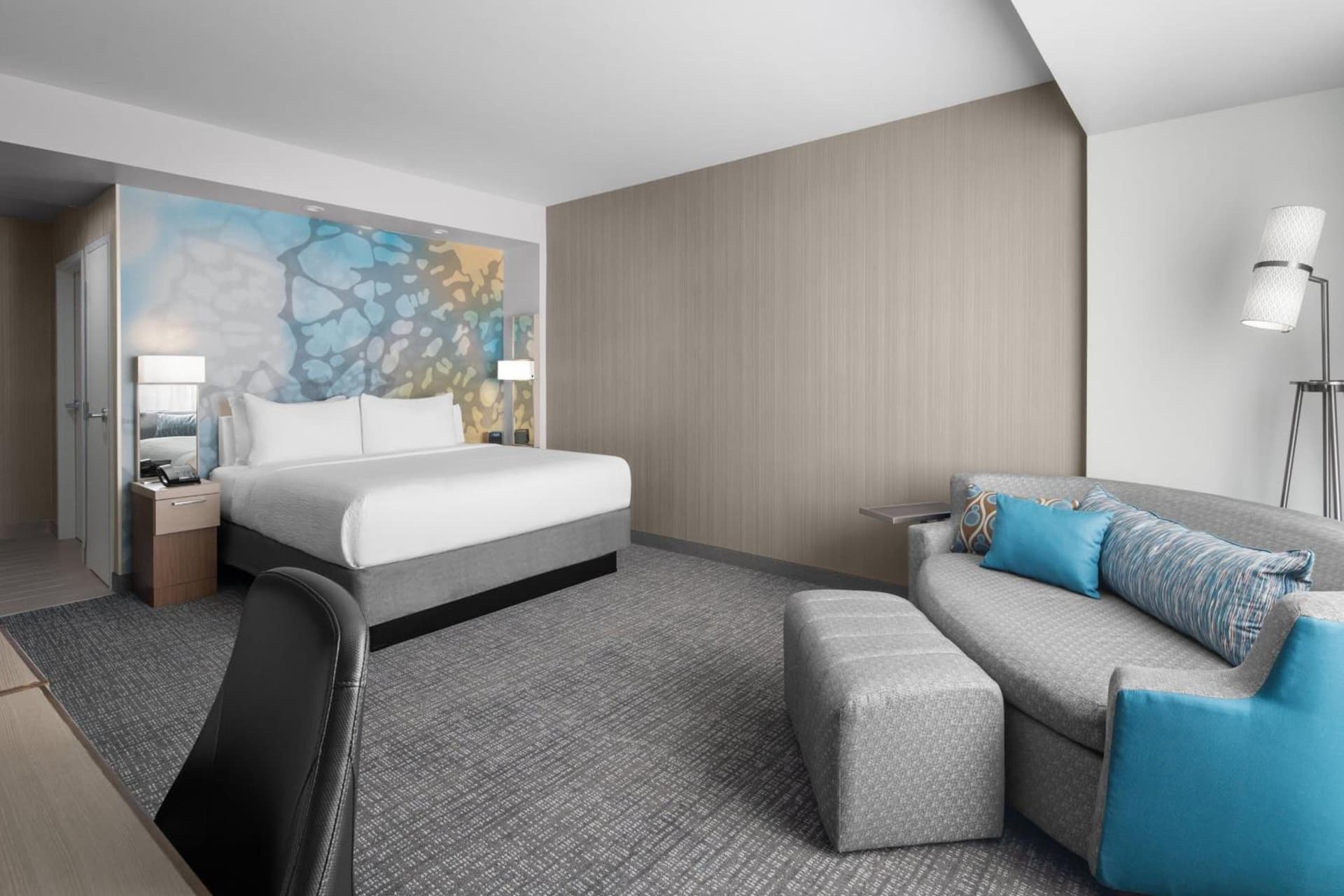 Courtyard by Marriott Clearwater Beach gallery photo in Clearwater Beach, FL — image 68