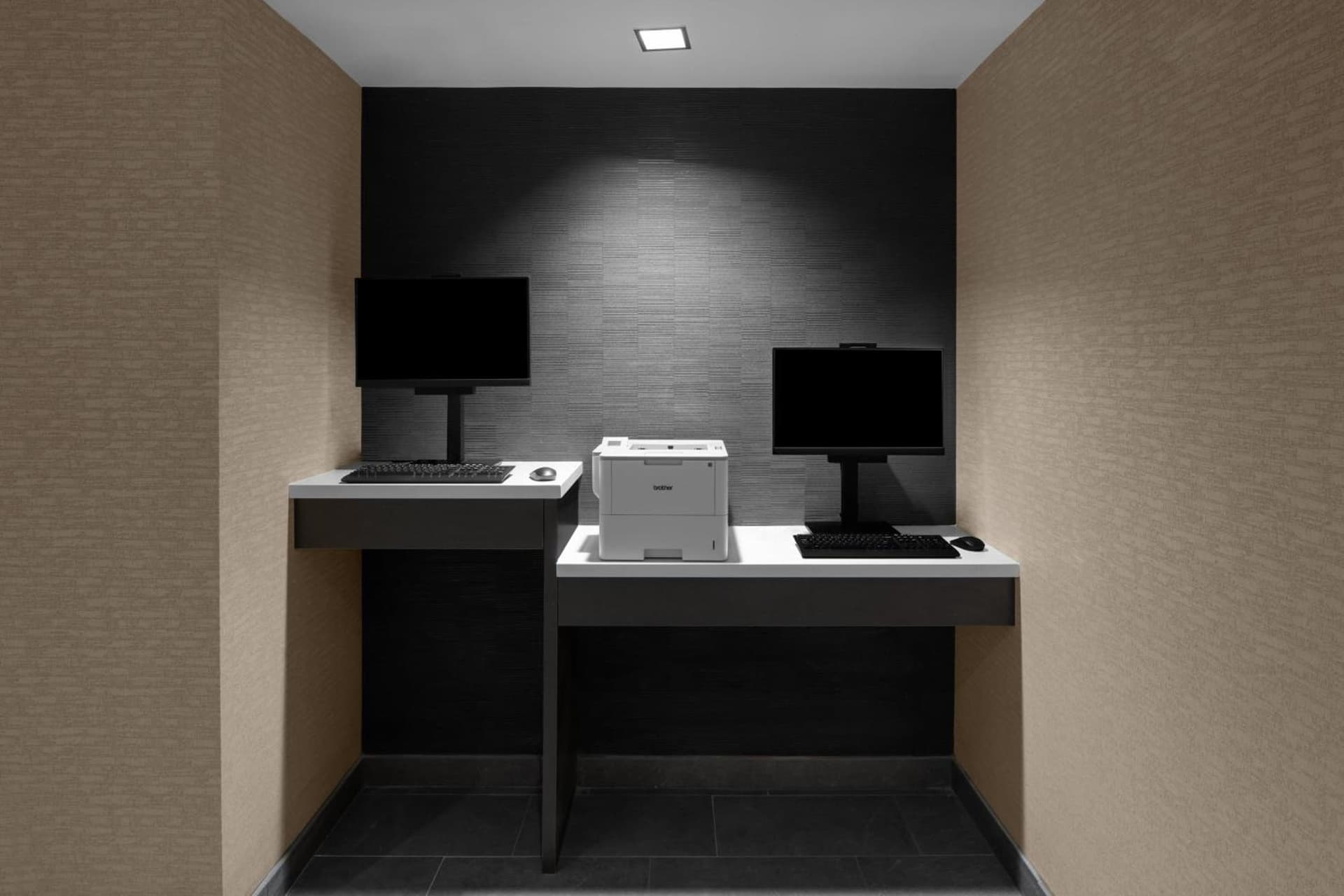 Courtyard by Marriott Clearwater Beach gallery photo in Clearwater Beach, FL — image 25