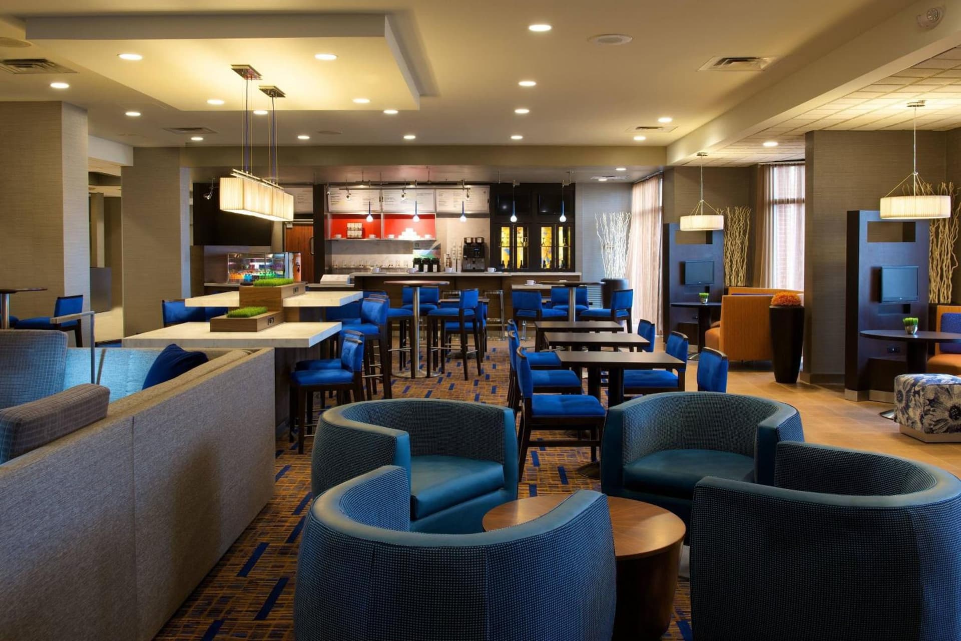 Courtyard by Marriott Bloomington gallery photo in Bloomington, IN — image 4