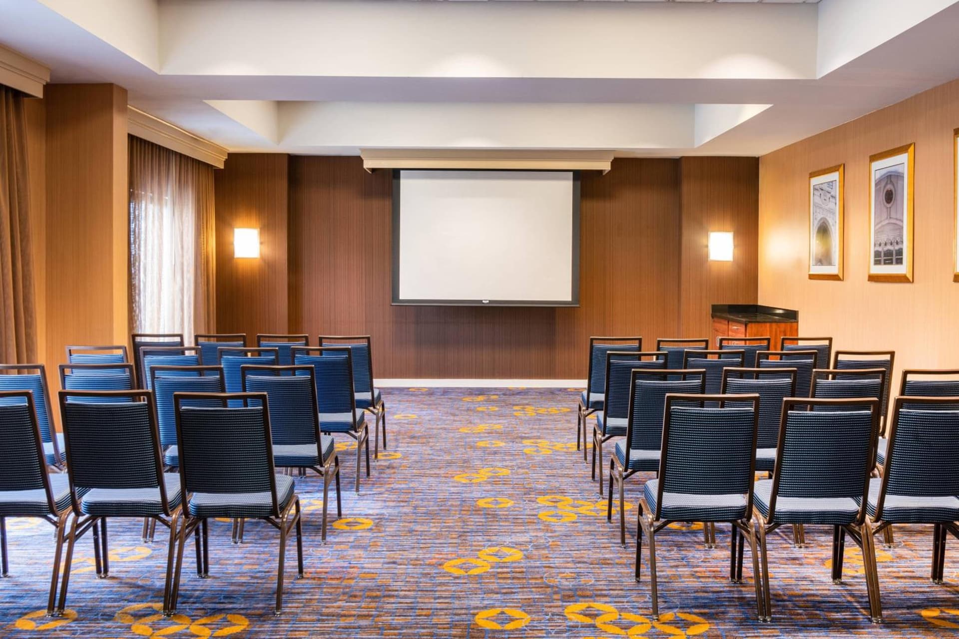 Courtyard by Marriott Bloomington gallery photo in Bloomington, IN — image 33