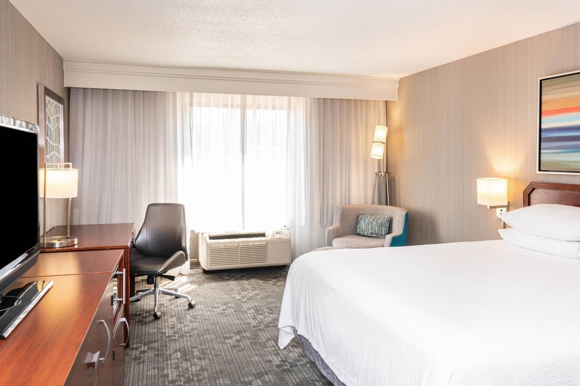 Courtyard by Marriott Bloomington gallery photo in Bloomington, IN — image 18