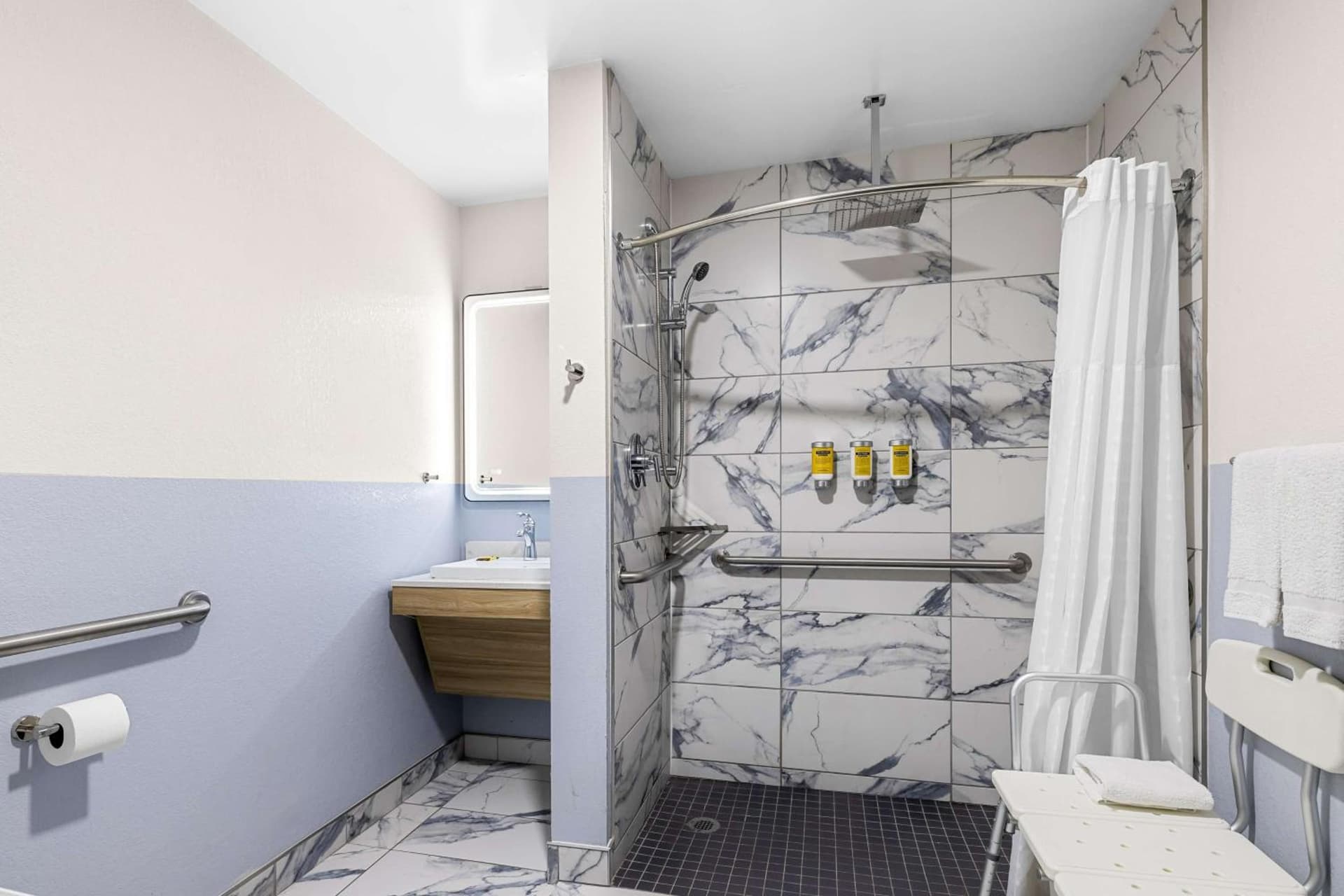 Best Western Buffalo Inn & Suites gallery photo in Buffalo, NY — image 14