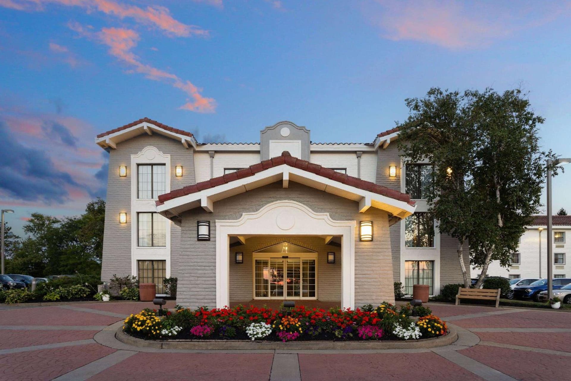 La Quinta Inn by Wyndham Pittsburgh Airport gallery photo in Moon Township, PA — image 37