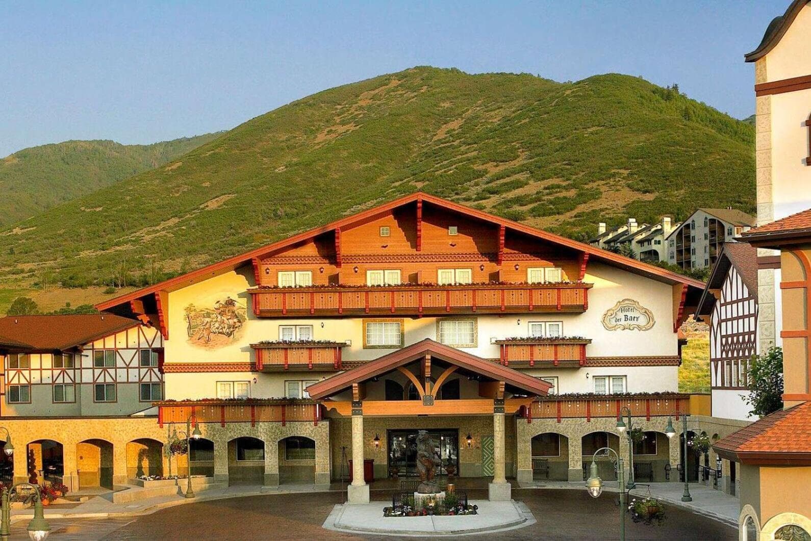 Zermatt Utah Resort & Spa Trademark Collection by Wyndham featured exterior or lobby in Midway, UT — similar hotel