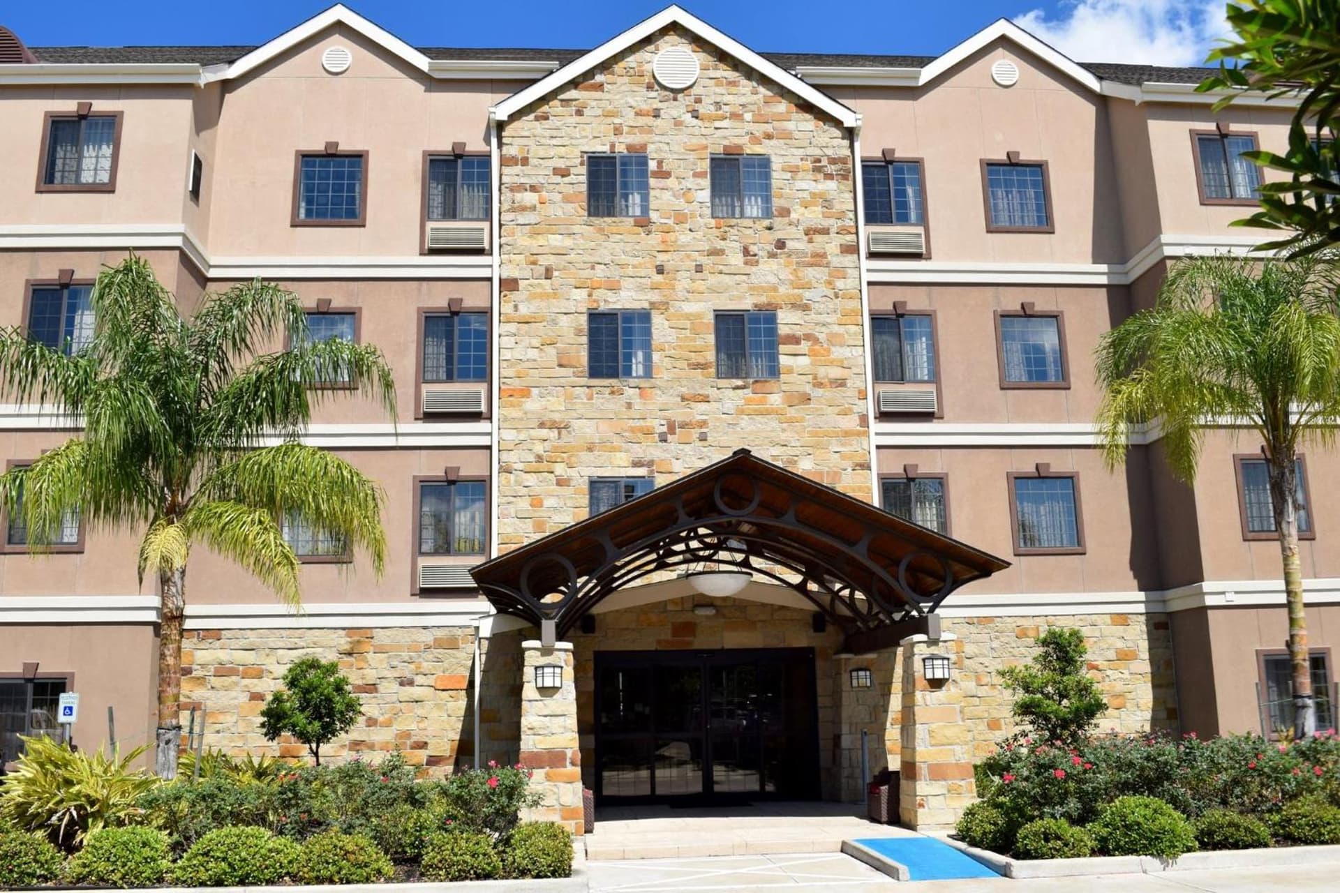 Staybridge Suites Houston Stafford - Sugar Land by IHG gallery photo in Stafford, TX — image 40