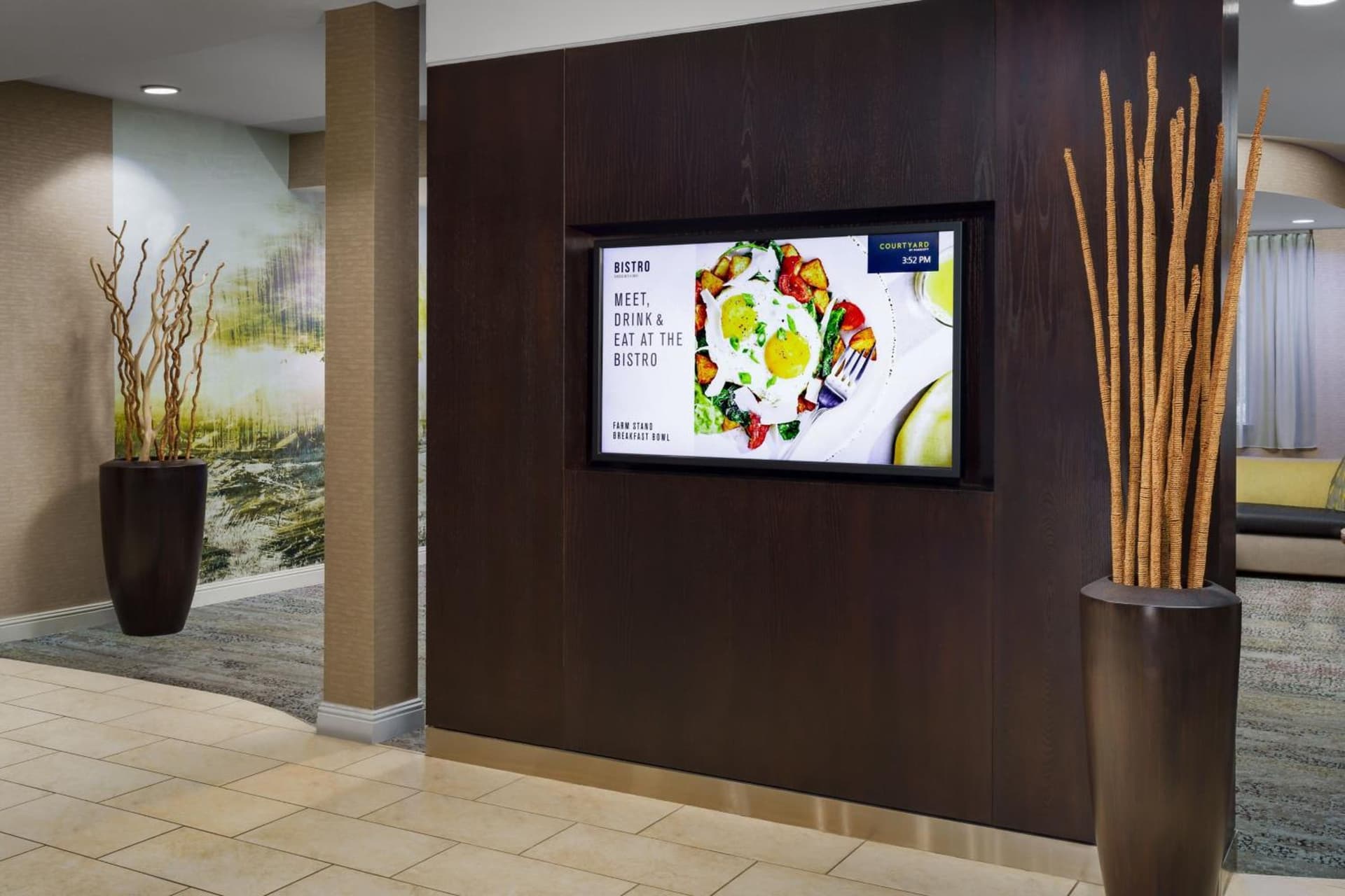 Courtyard by Marriott Roseville Galleria Mall/Creekside Ridge Drive gallery photo in Roseville, CA — image 32