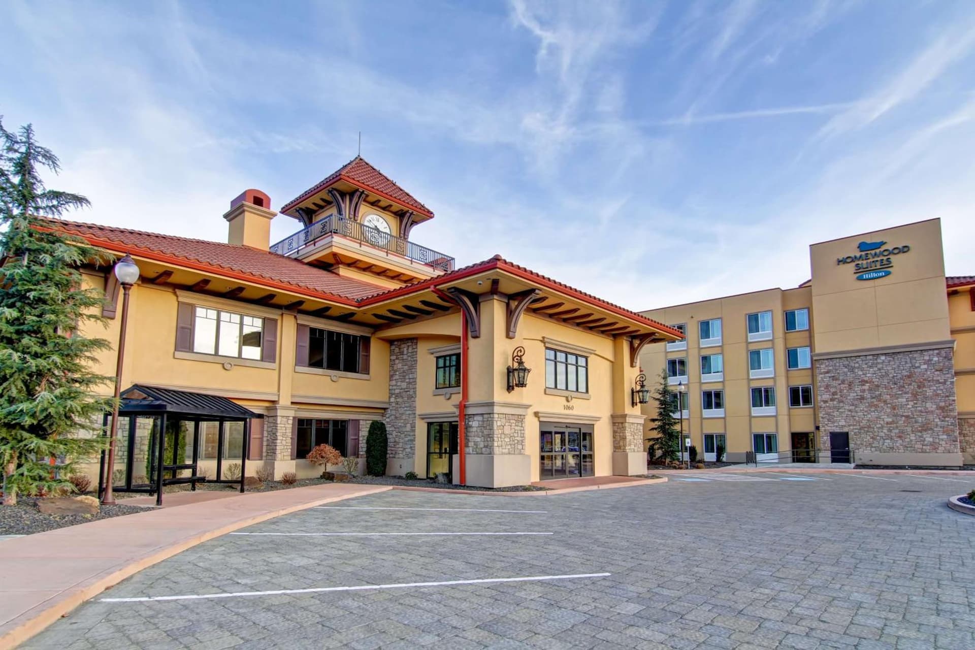 Homewood Suites by Hilton Richland interior in Richland, WA — gallery photo 2