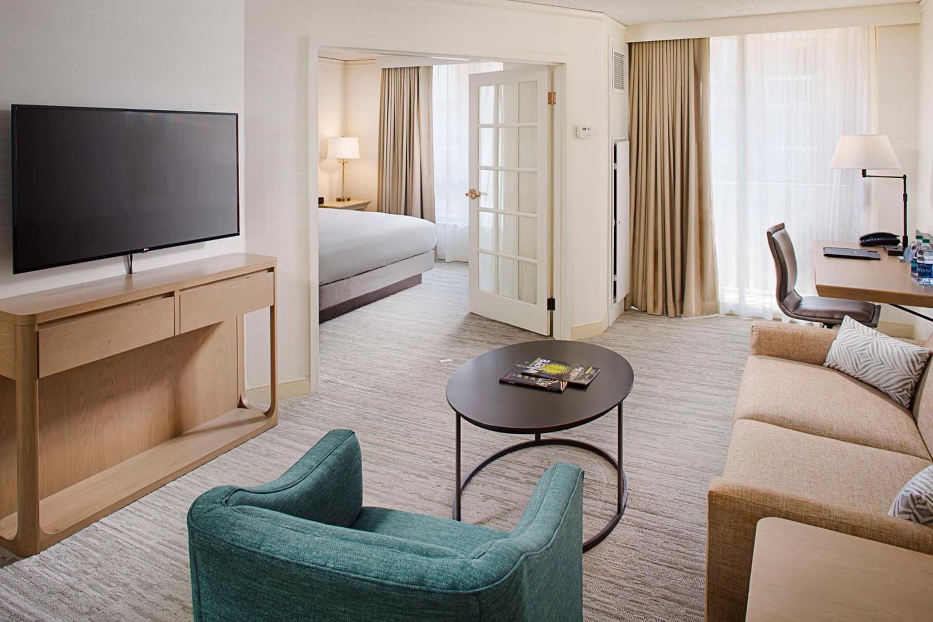 Wyndham Atlanta Perimeter interior in Atlanta, GA — gallery photo 2