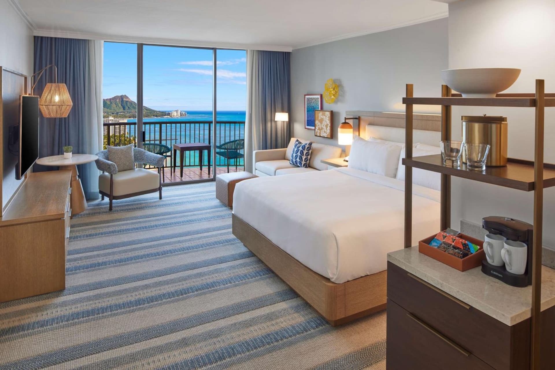 Hilton Hawaiian Village Waikiki Beach Resort gallery photo in Honolulu, HI — image 85