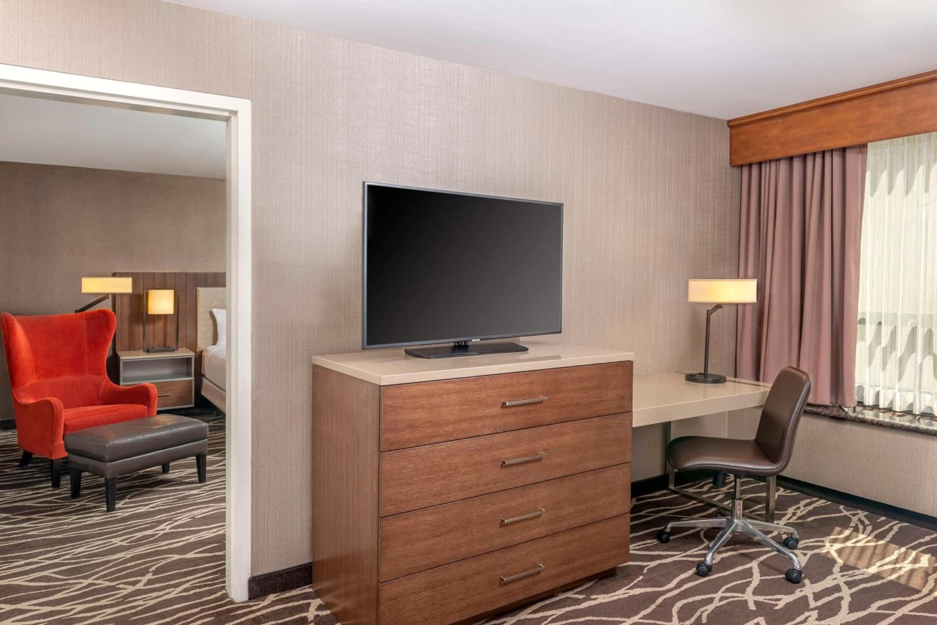 DoubleTree by Hilton San Bernardino gallery photo in San Bernardino, CA — image 16