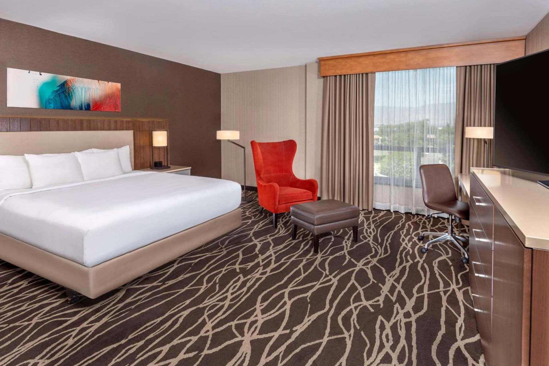 DoubleTree by Hilton San Bernardino gallery photo in San Bernardino, CA — image 11