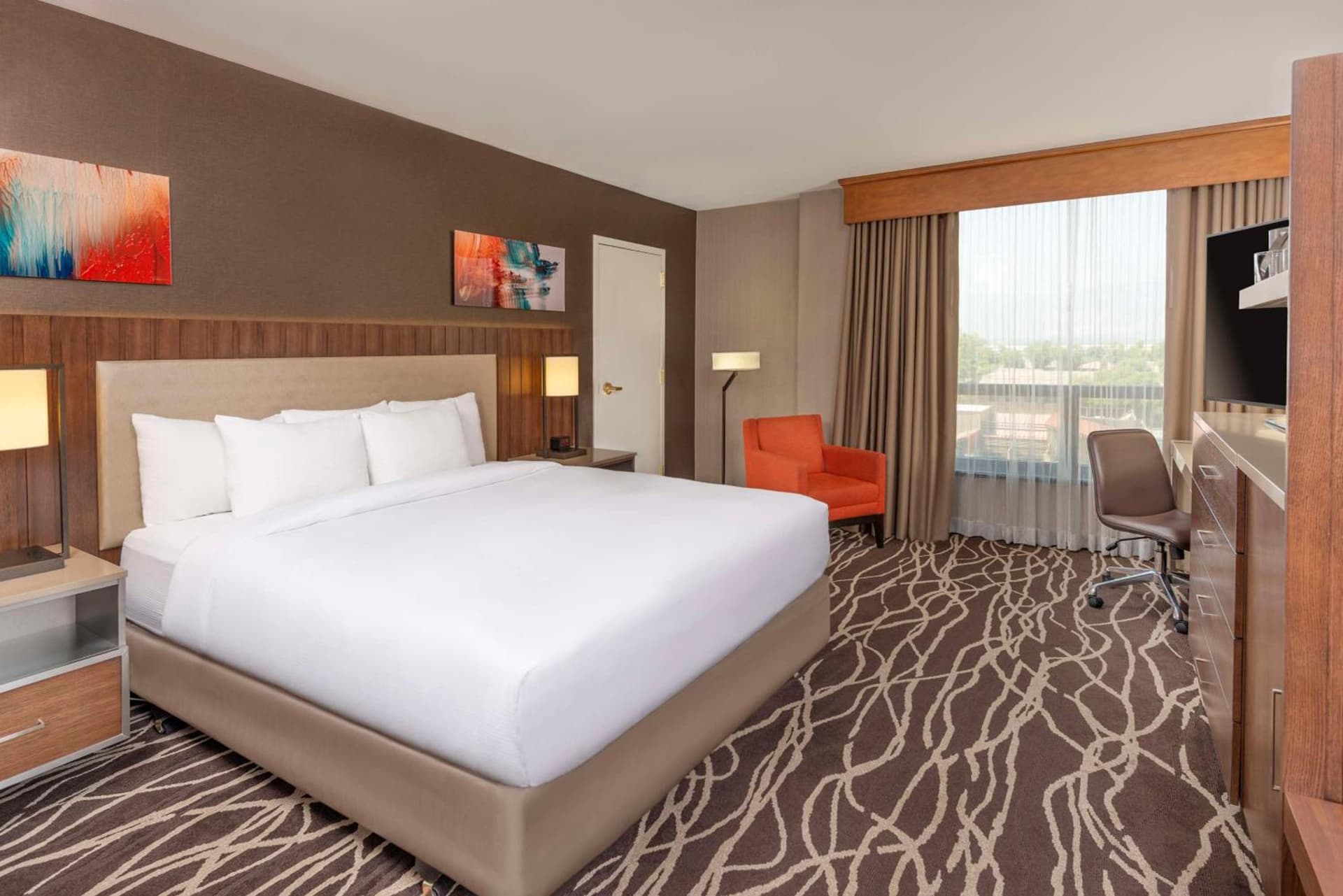 DoubleTree by Hilton San Bernardino gallery photo in San Bernardino, CA — image 27