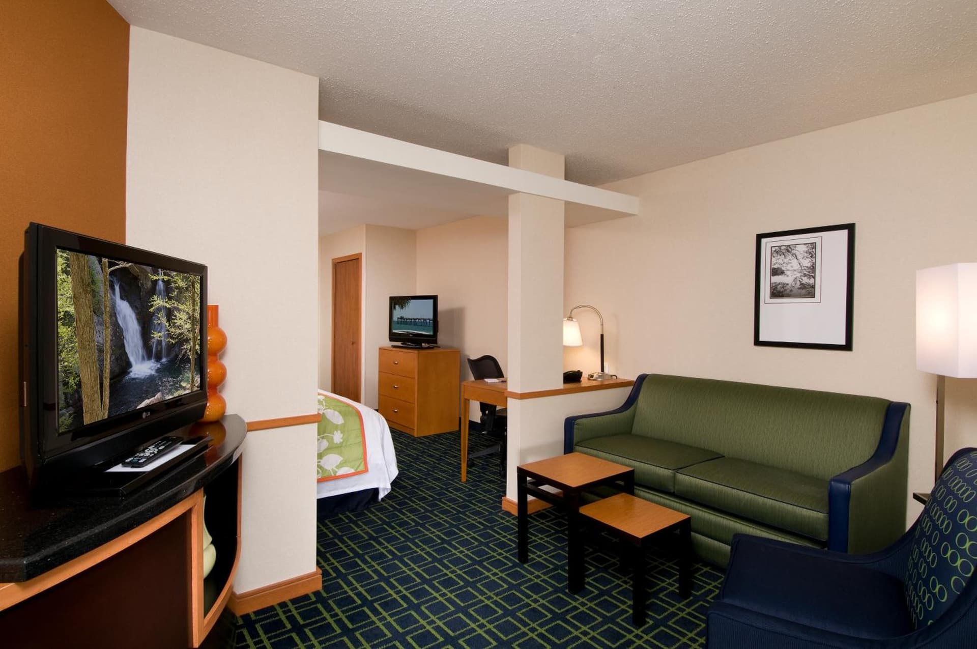 Fairfield by Marriott Inn & Suites Verona Turning Stone property views in Verona — gallery photo 3