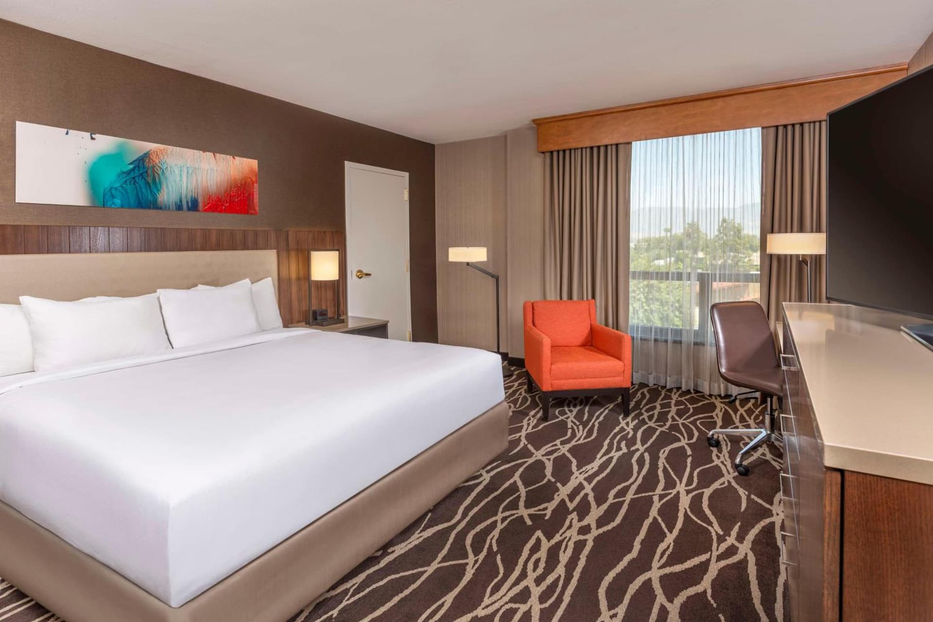 DoubleTree by Hilton San Bernardino gallery photo in San Bernardino, CA — image 54