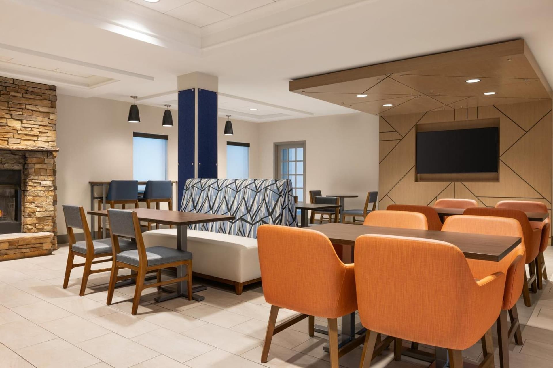 Holiday Inn Express Hotel & Suites Hagerstown by IHG gallery photo in Hagerstown, MD — image 43