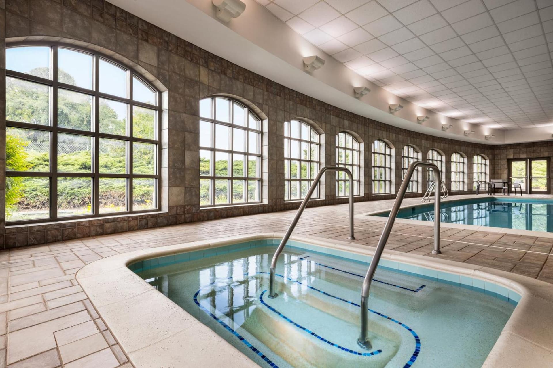 Holiday Inn Express Hotel & Suites Hagerstown by IHG gallery photo in Hagerstown, MD — image 25