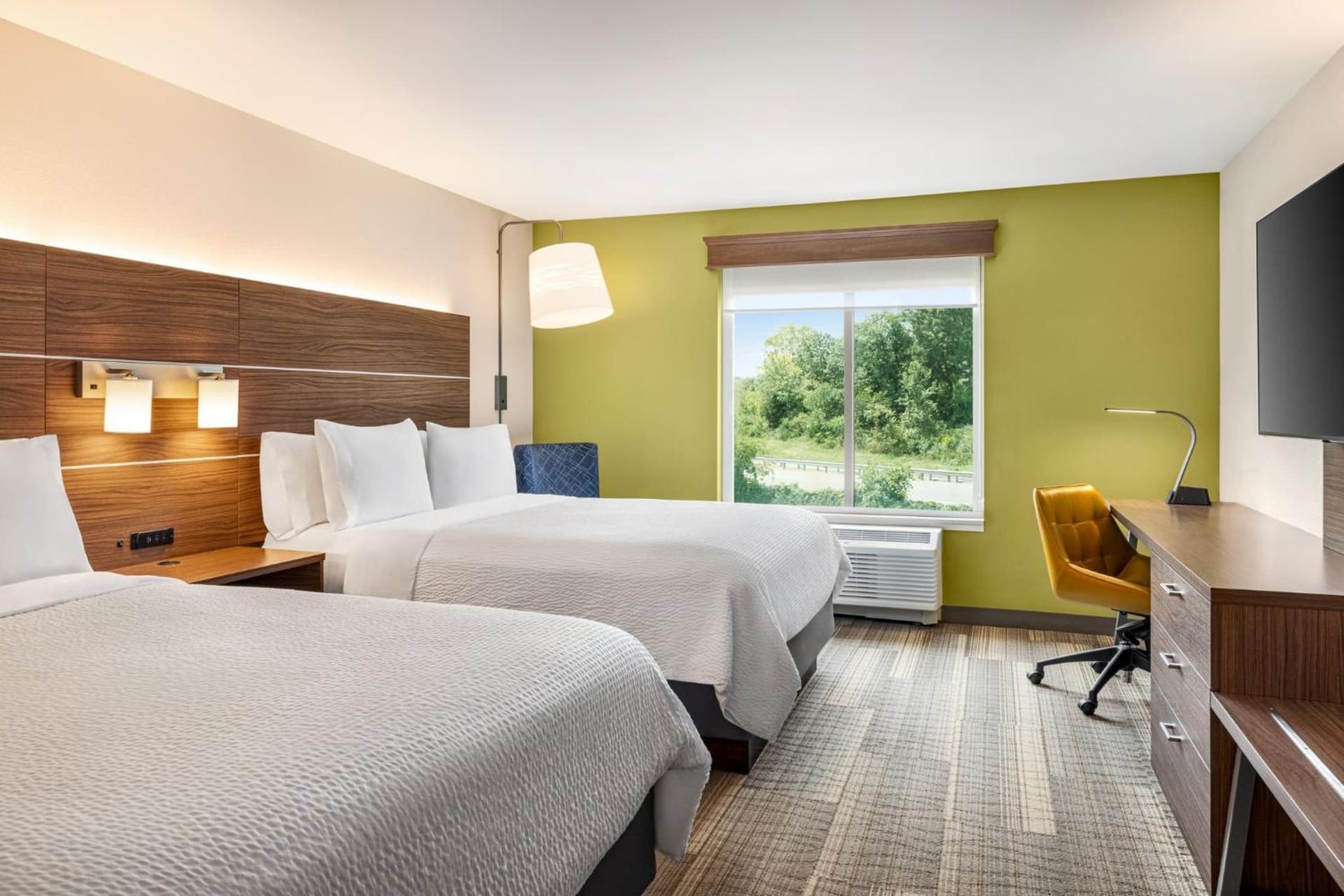 Holiday Inn Express Hotel & Suites Hagerstown by IHG gallery photo in Hagerstown, MD — image 23