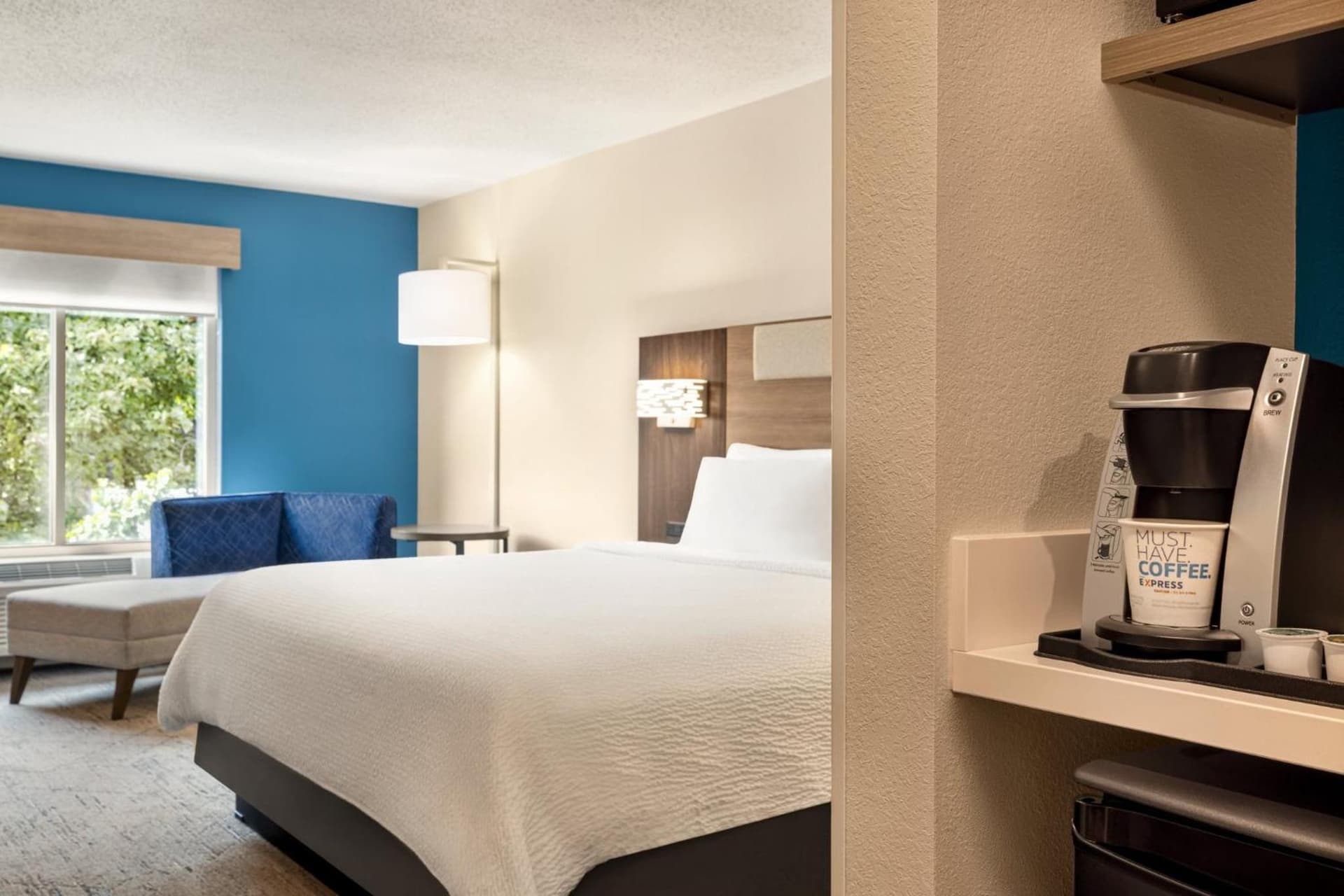 Holiday Inn Express Hotel & Suites Hagerstown by IHG gallery photo in Hagerstown, MD — image 40